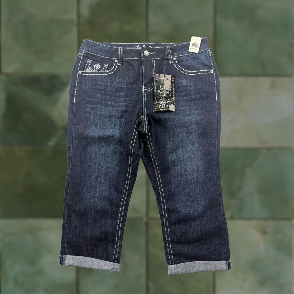 Denime Love Indigo Womens Capri Jeans Mid Rise 12 Blue Embroidered Studded Cuffed Denim Capris Size 34" / US 12 / IT 48 - 1 Thumbnail