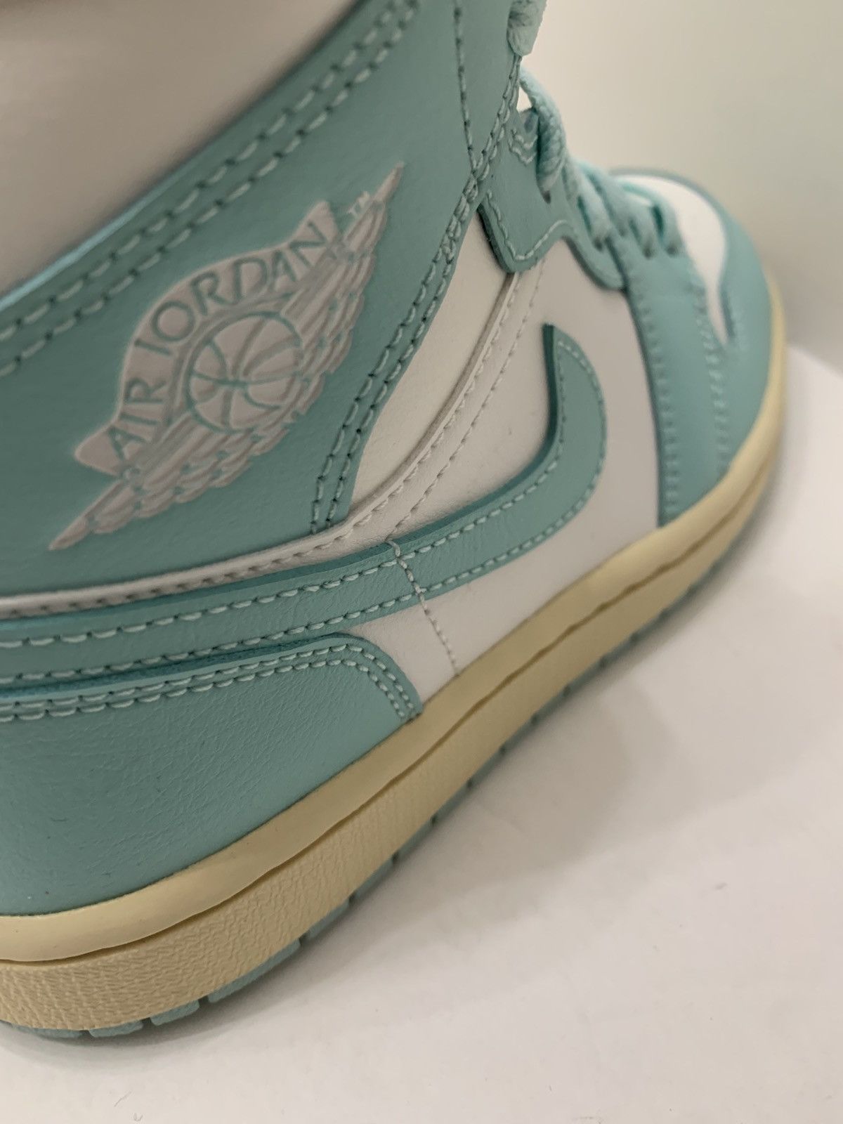 Jordan Brand AIR JORDAN 1 MID Size US 6 / IT 36 - 9 Thumbnail