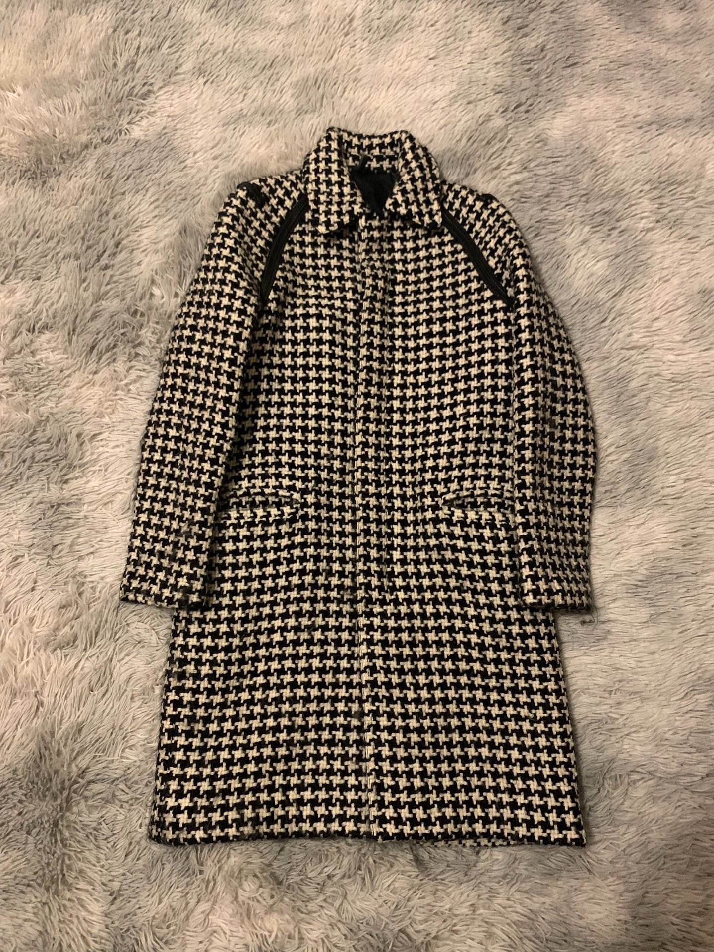 Dior dior size 38 Houndstooth coat 2501-Nextarrow Size US S / EU 44-46 / 1 - 1 Thumbnail