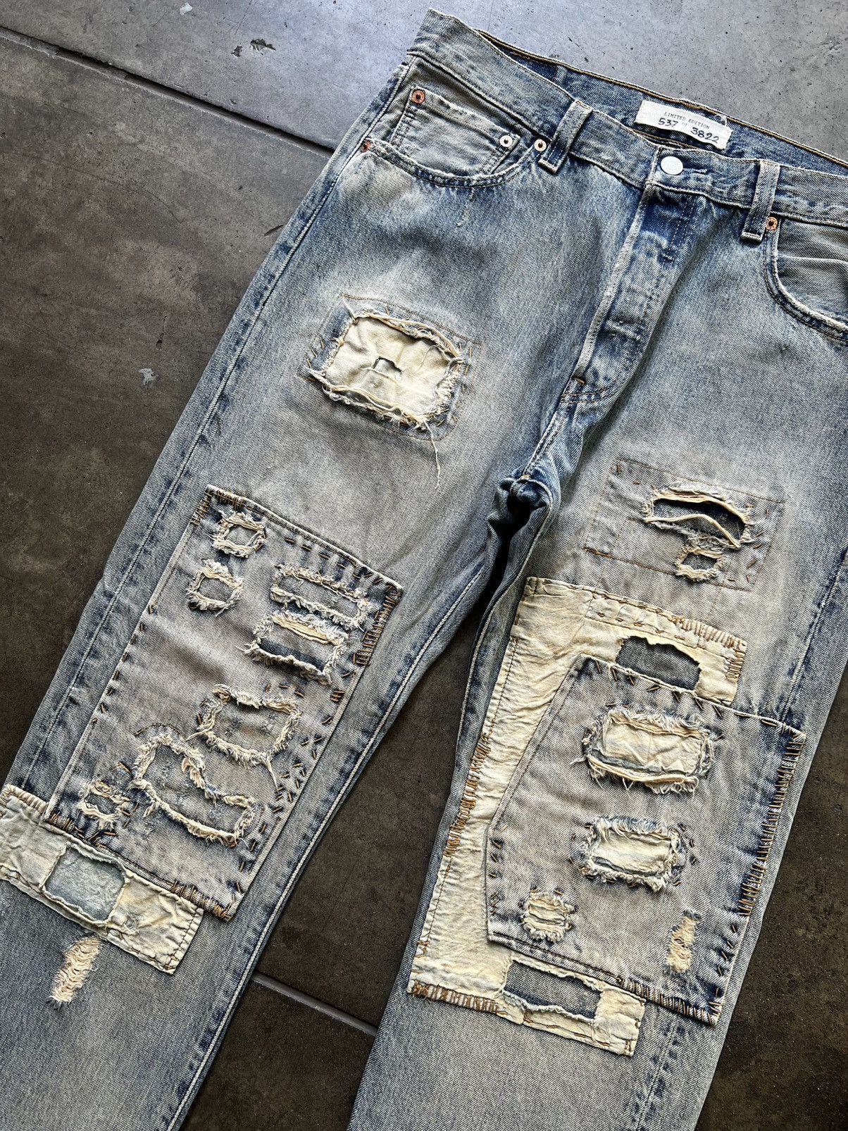 Levi's 2010 Levi’s 501 “Loved To Death” Denim Jeans Homer Campbell Size US 34 / EU 50 - 3 Thumbnail