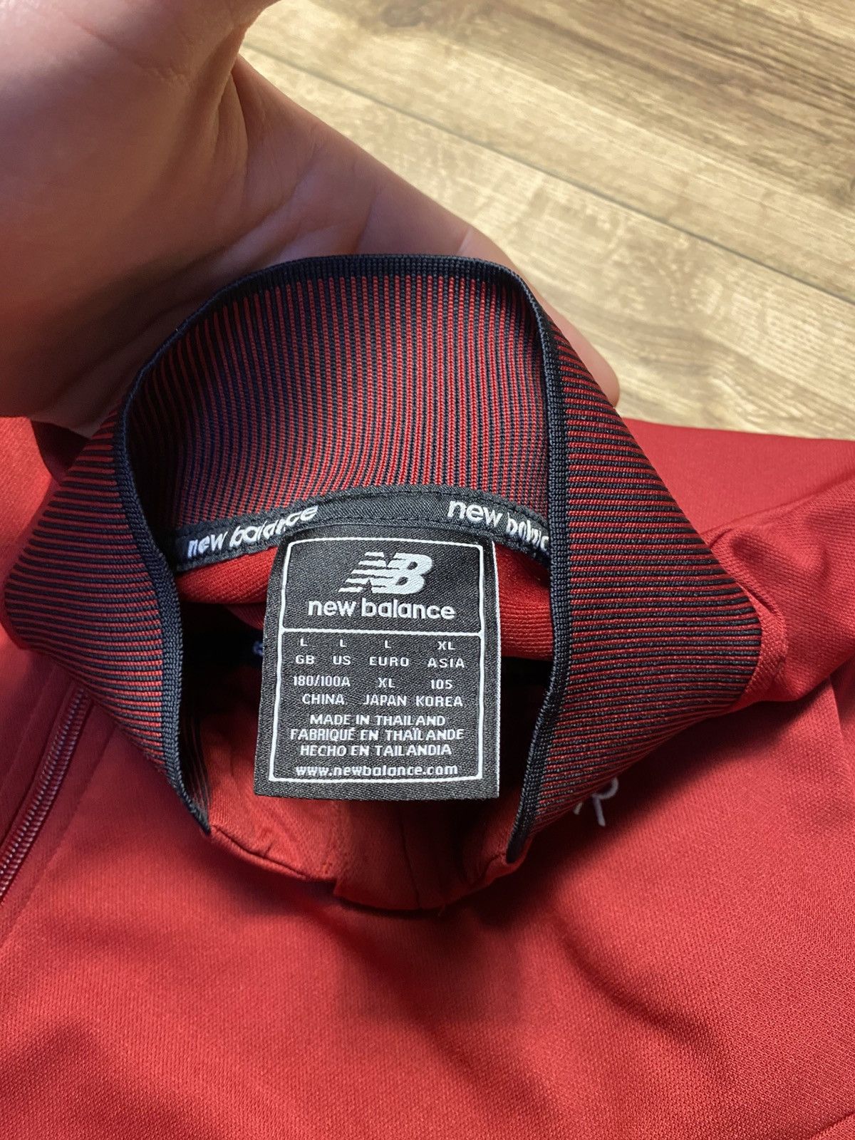 Nike New Balance Liverpool Fc 125 Years Tracksuit 2017-18 Sz L Size US L / EU 52-54 / 3 - 7 Thumbnail