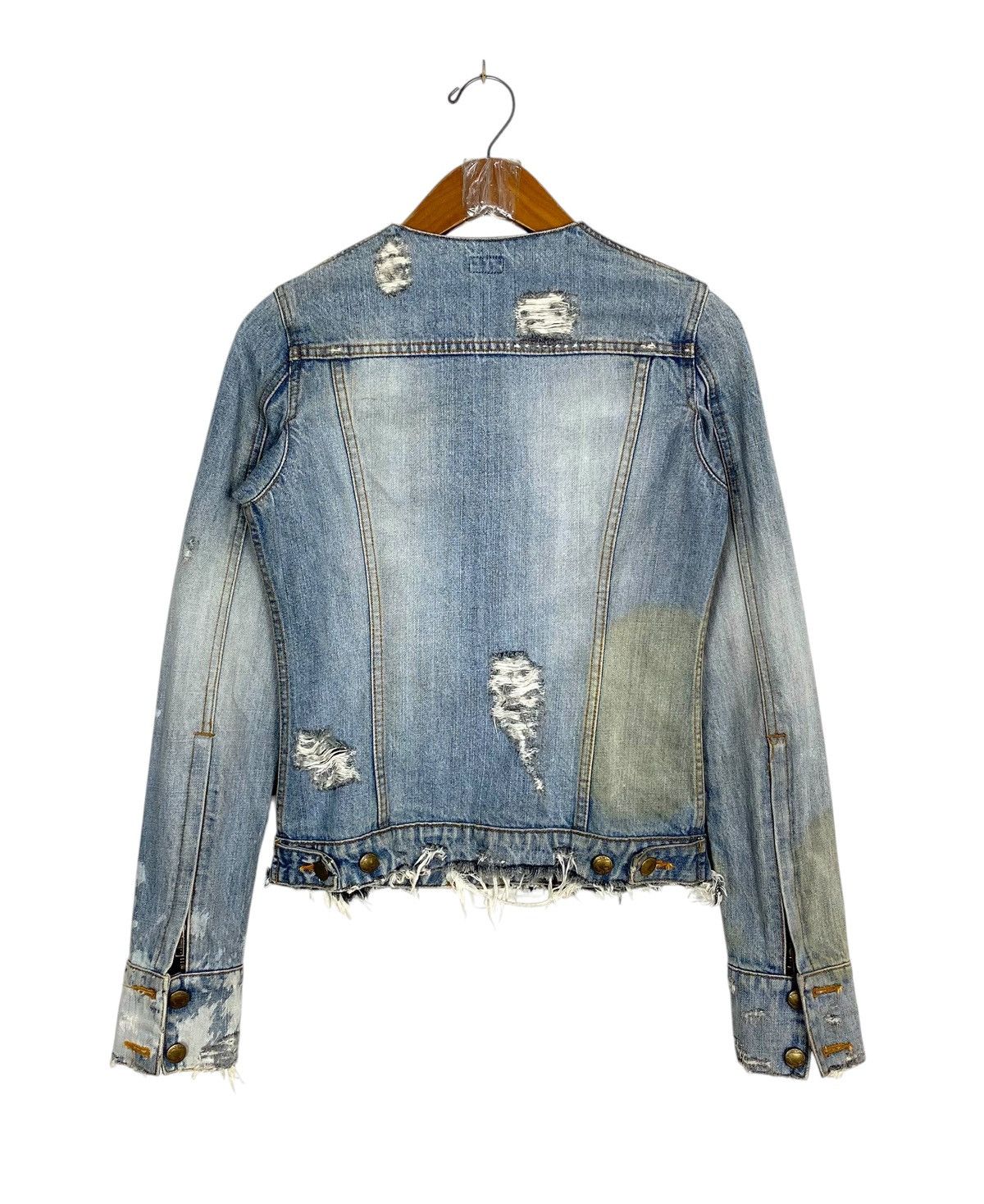 Le Grande Bleu (L.G.B.) Le Grand Bleu (LGB) Bleach Distressed Denim Jacket in Japan Size XS / US 0-2 / IT 36-38 - 6 Thumbnail
