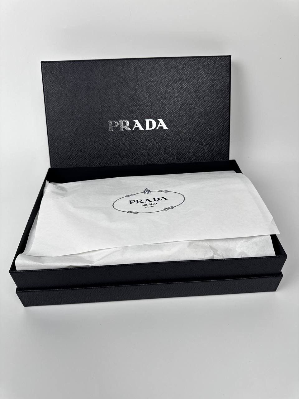 Prada Prada Grace Triangle leather bag Size ONE SIZE - 8 Thumbnail