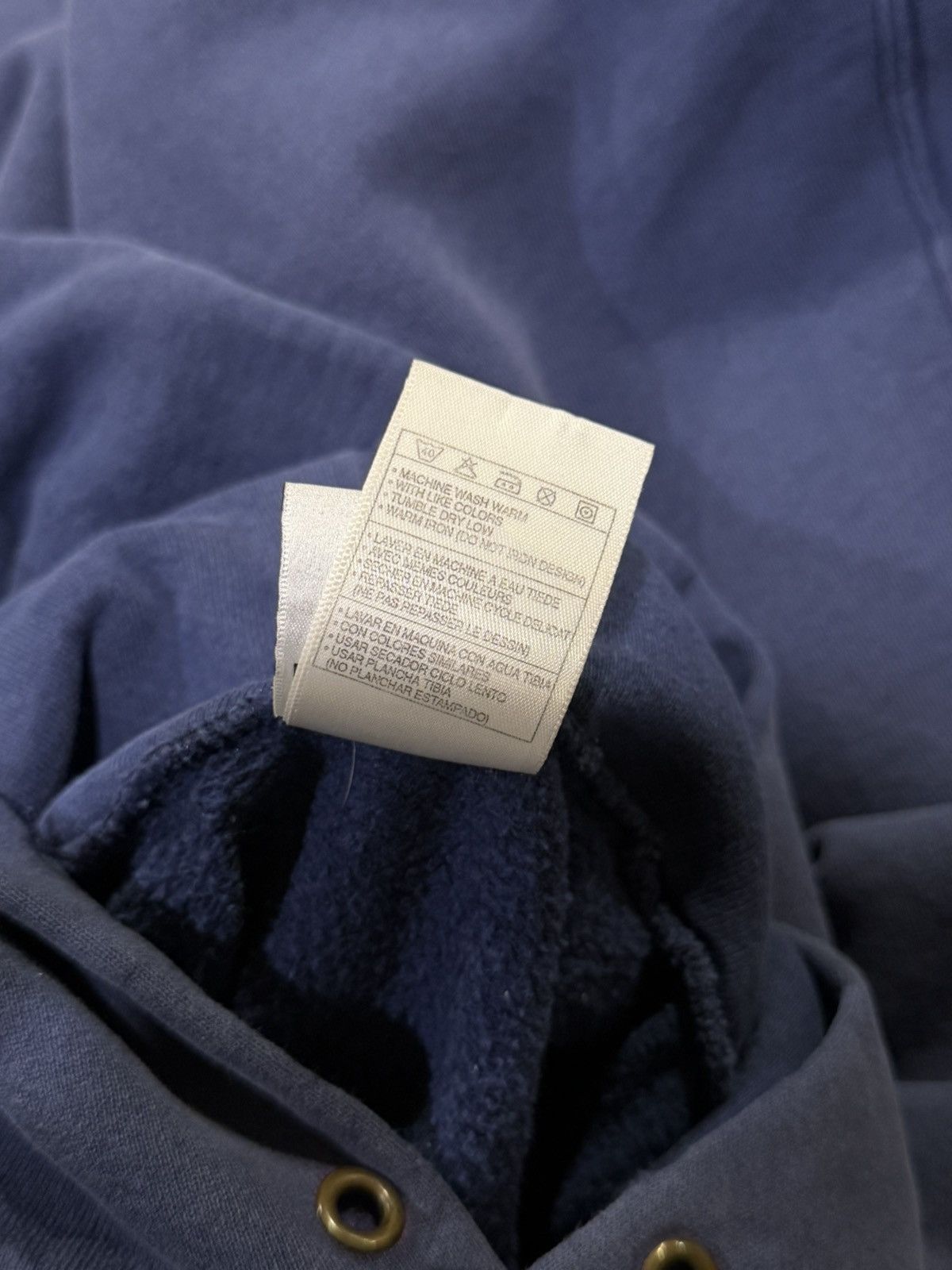 Nike Vintage Nike 90’s Thrashed Distressed Faded Blue Hoodie Size US XL / EU 56 / 4 - 14 Thumbnail