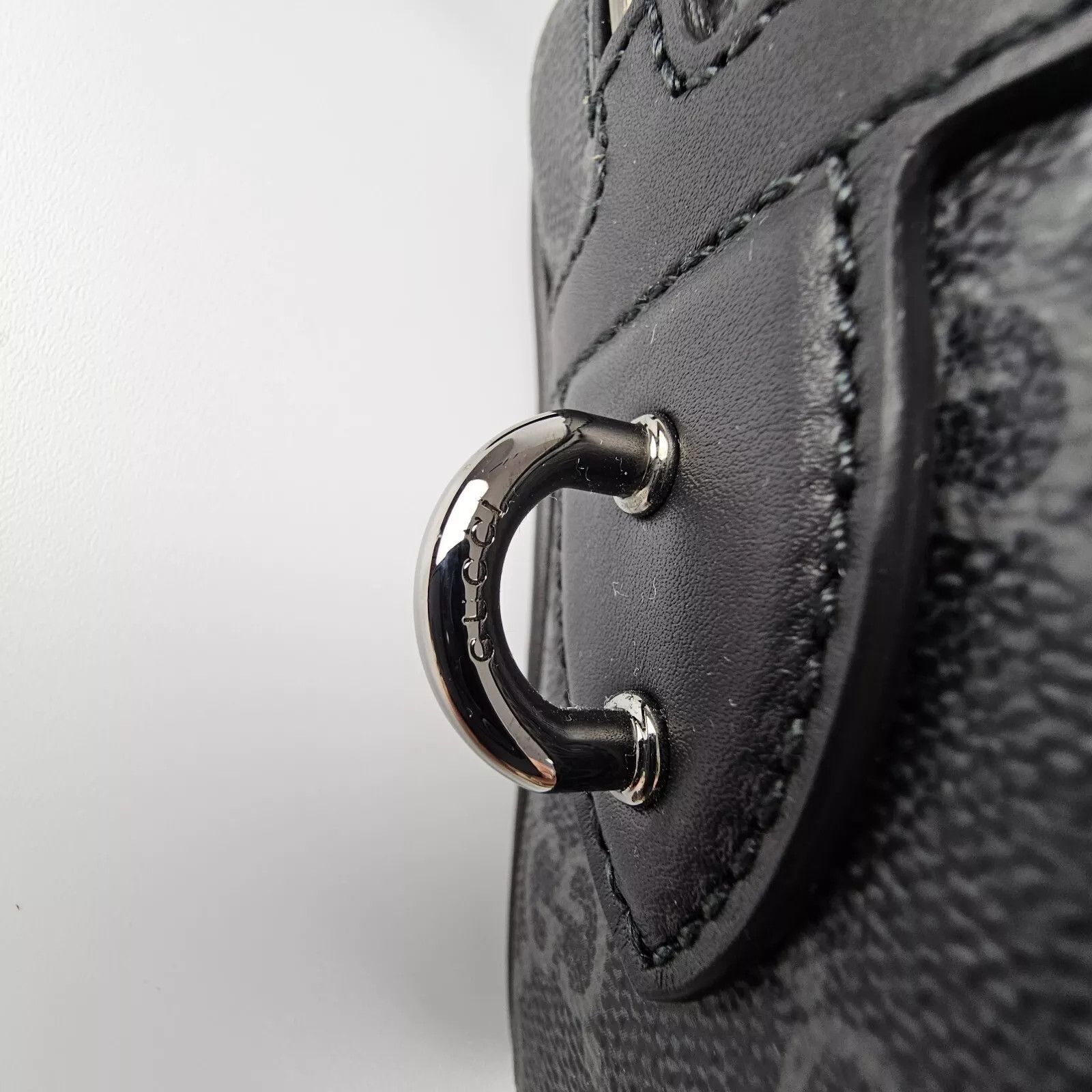 Gucci GUCCI GG Emblem Small Black Fabric Toiletry Case Size ONE SIZE - 8 Thumbnail