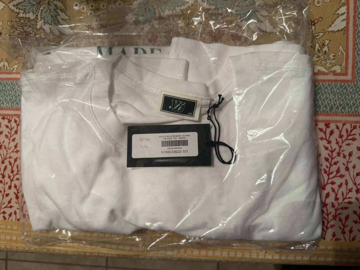 Kith × Wilson Kith for Wilson Made To Win Vintage Tee Graphic T-Shirt XXL Size US XXL / EU 58 / 5 - 5 Thumbnail