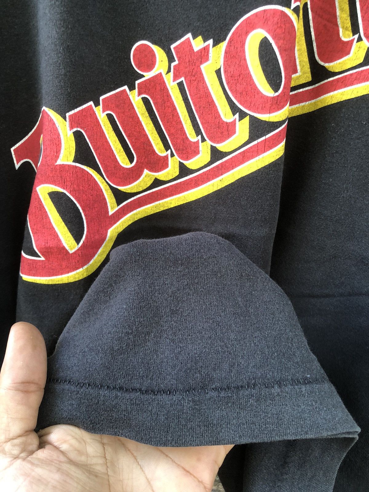 Japanese Brand 🔥Vintage 80s🔥Sunfaded Buitoni Spellout Tshirts Size US M / EU 48-50 / 2 - 9 Thumbnail