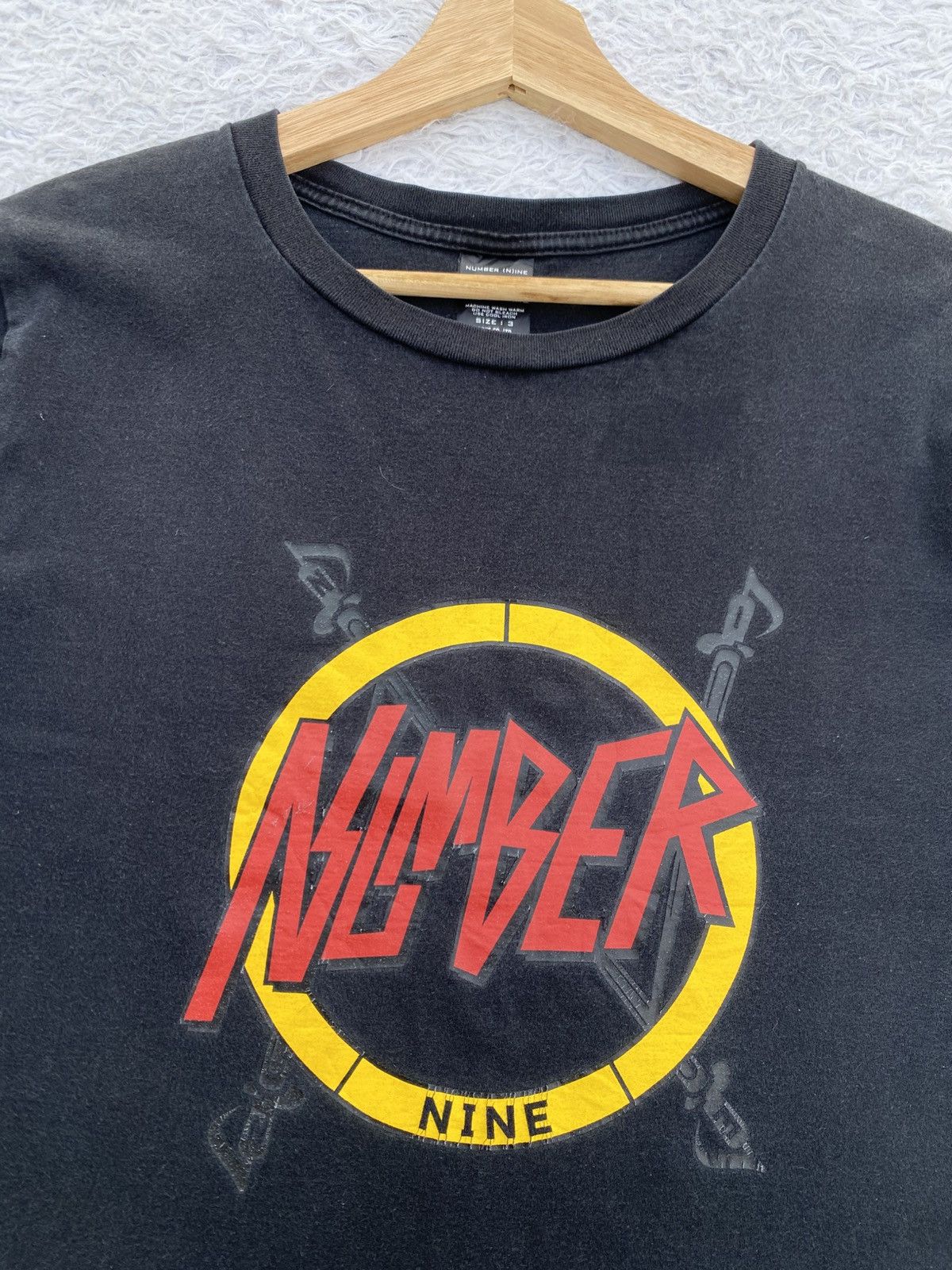 Number (N)ine Rare Number Nine X Slayer Logo Design Tshirt Size US L / EU 52-54 / 3 - 8 Thumbnail