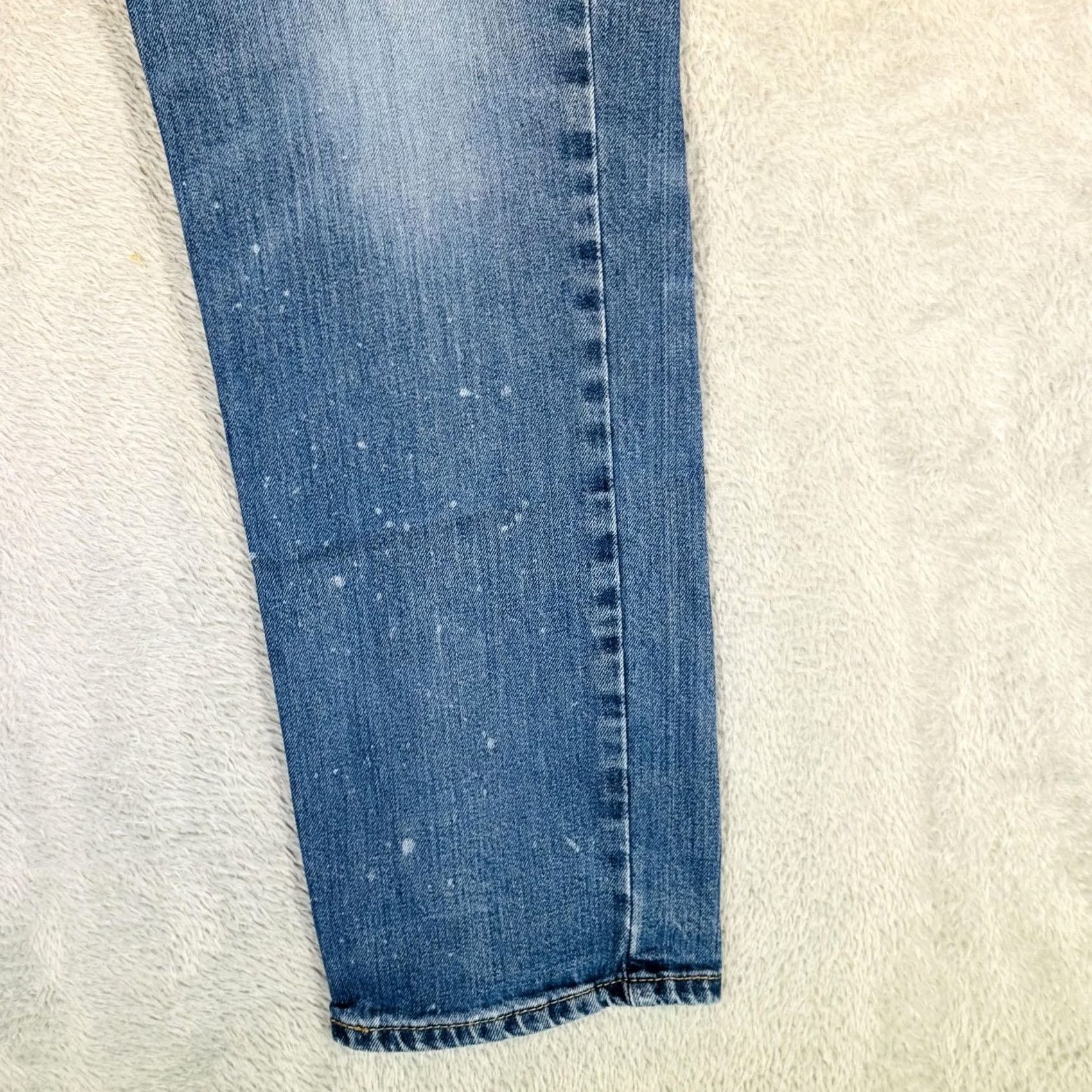 Levi's Levi's 511 Jeans Mens 38x30 Slim Tapered Light Blue Denim Zip Fly, 5-Pocket Logo Patch, Regular Fit, Cotton Elastodiene, Blue Light Wash, 511 Model Size US 38 / EU 54 - 6 Thumbnail
