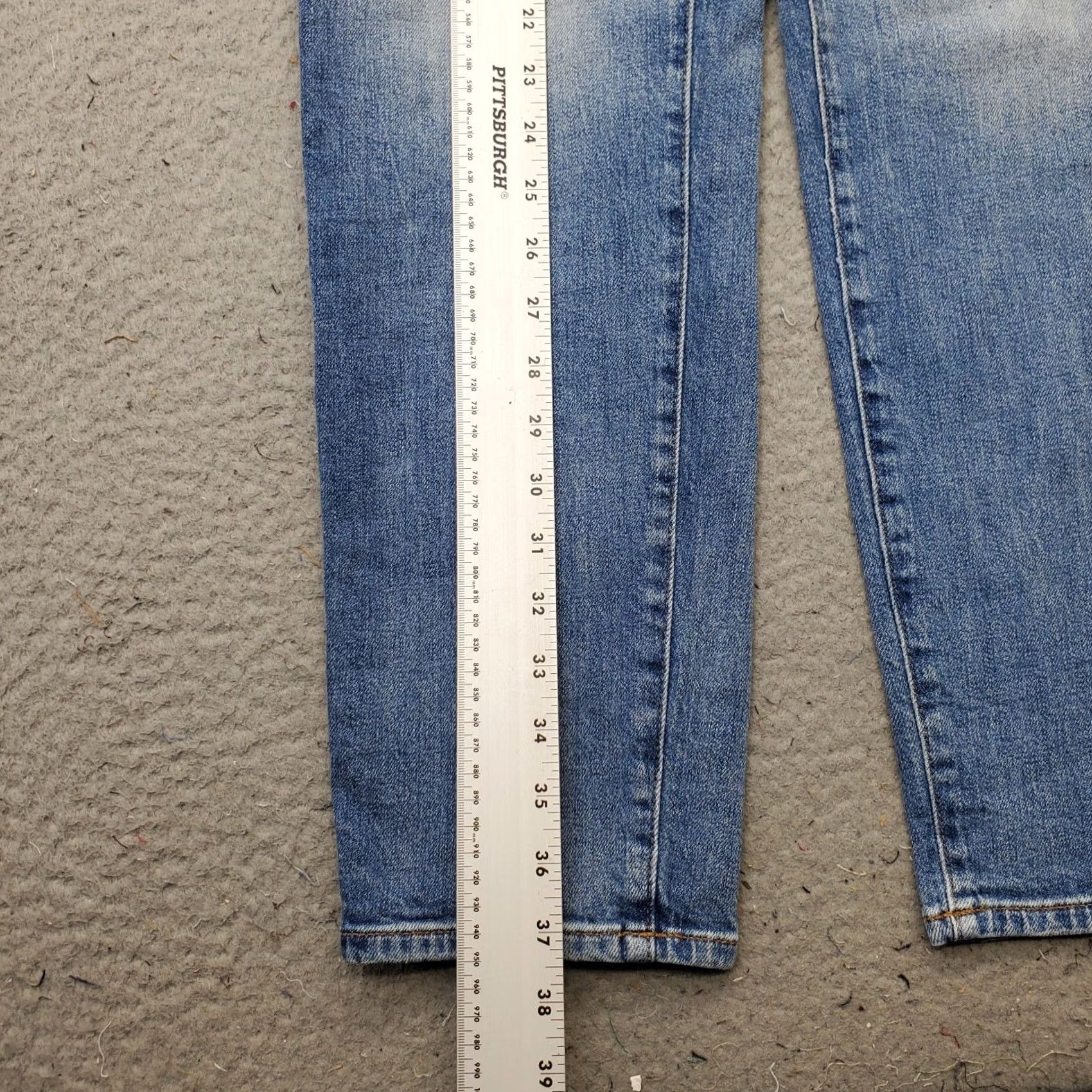 American Eagle Outfitters American Eagle Jeans Mens 31x30 Blue Denim Airflex+ Athletic Fit Straight Leg Shirt Men's Size 31 Blue Denim Athletic Fit Jeans Size US 31 - 3 Thumbnail