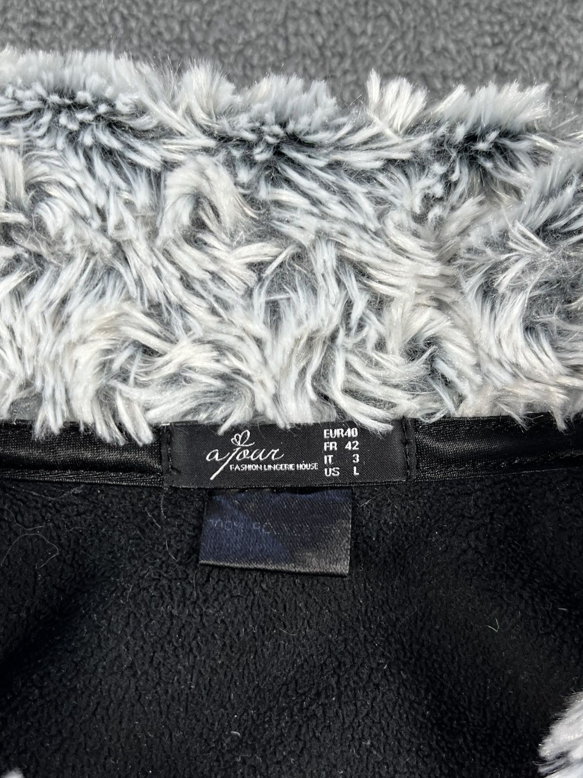 Vintage Vintage Avant Garde fur faux l.g.b vibe y2k vest 00s Size M / US 6-8 / IT 42-44 - 7 Thumbnail