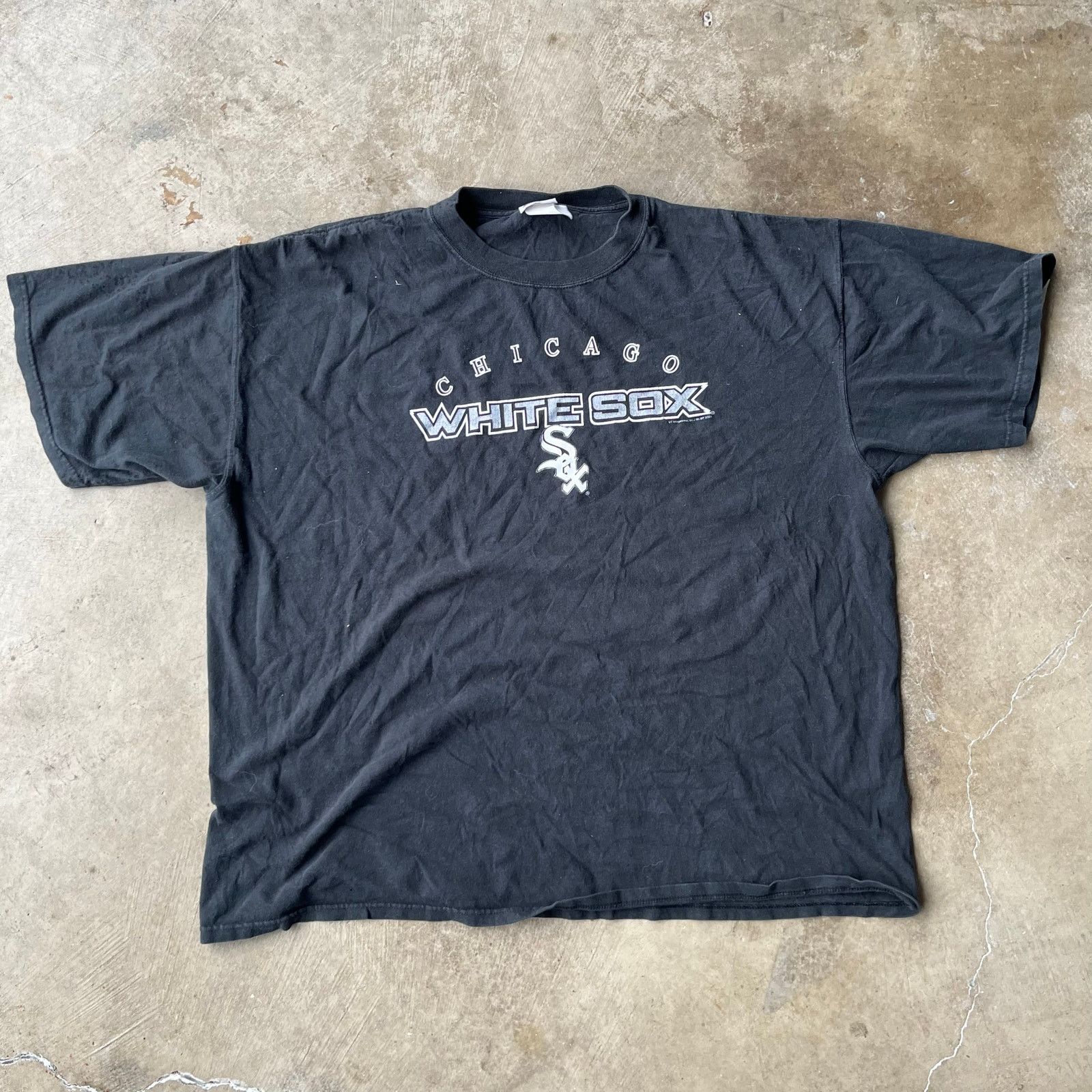 Vintage VINTAGE CHICAGO WHITE SOX BLACK SHIRT 90S XXL Size US XXL / EU 58 / 5 - 2 Thumbnail