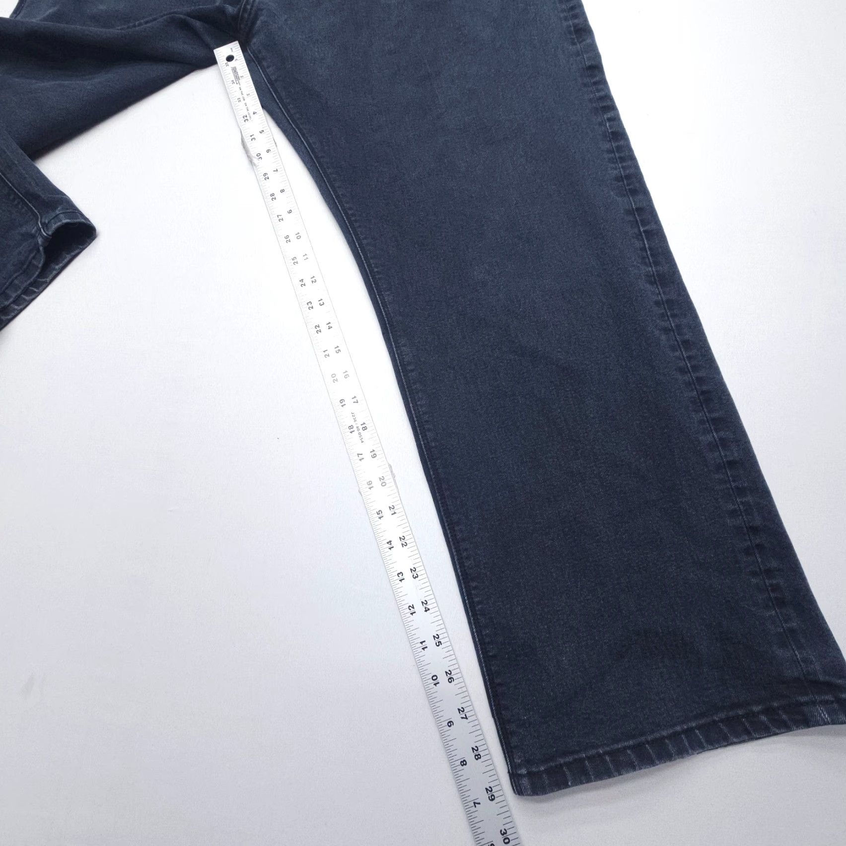 Sean John Sean John Hamilton Classic Relaxed Jeans Mens 42 x 32 Black Denim 5-Pocket Straight尺/Comfort Size US 42 / EU 58 - 7 Thumbnail