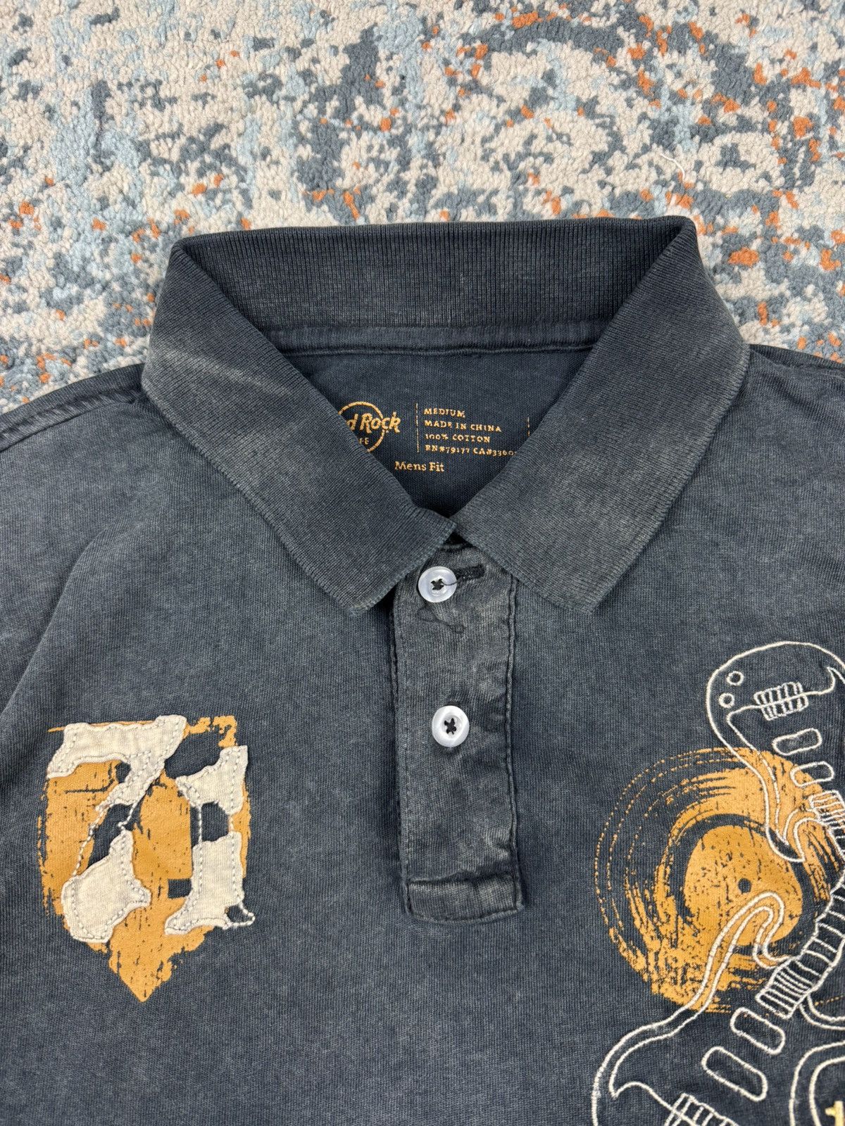 Hard Rock Cafe × Vintage Vintage y2k Hard Rock Cafe washed faded embroidered polo tee Size US M / EU 48-50 / 2 - 5 Thumbnail