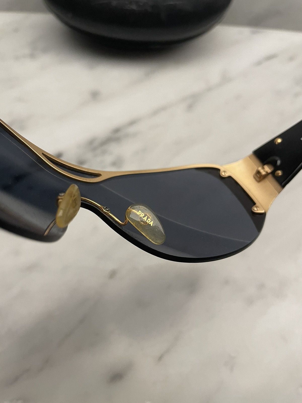 Prada Prada 💯 SPR 53G mask sunglasses shield Size ONE SIZE - 5 Thumbnail