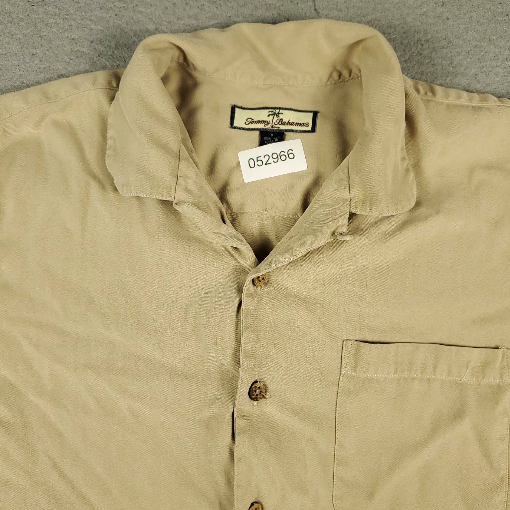 Tommy Bahama Tommy Bahama Shirt Mens M Beige Hawaiian Button-Up Short Sleeve Silk Lounge Casual Size US M / EU 48-50 / 2 - 2 Thumbnail
