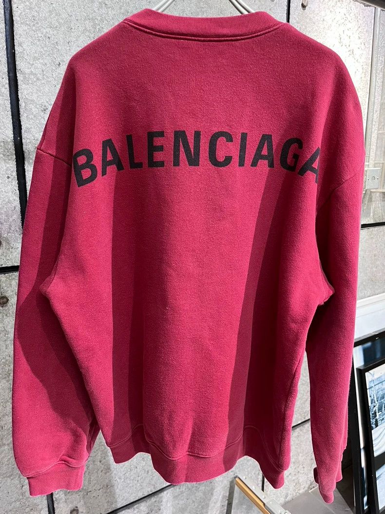 Balenciaga Balenciaga Red letter sweater Size US S / EU 44-46 / 1 - 1 Thumbnail