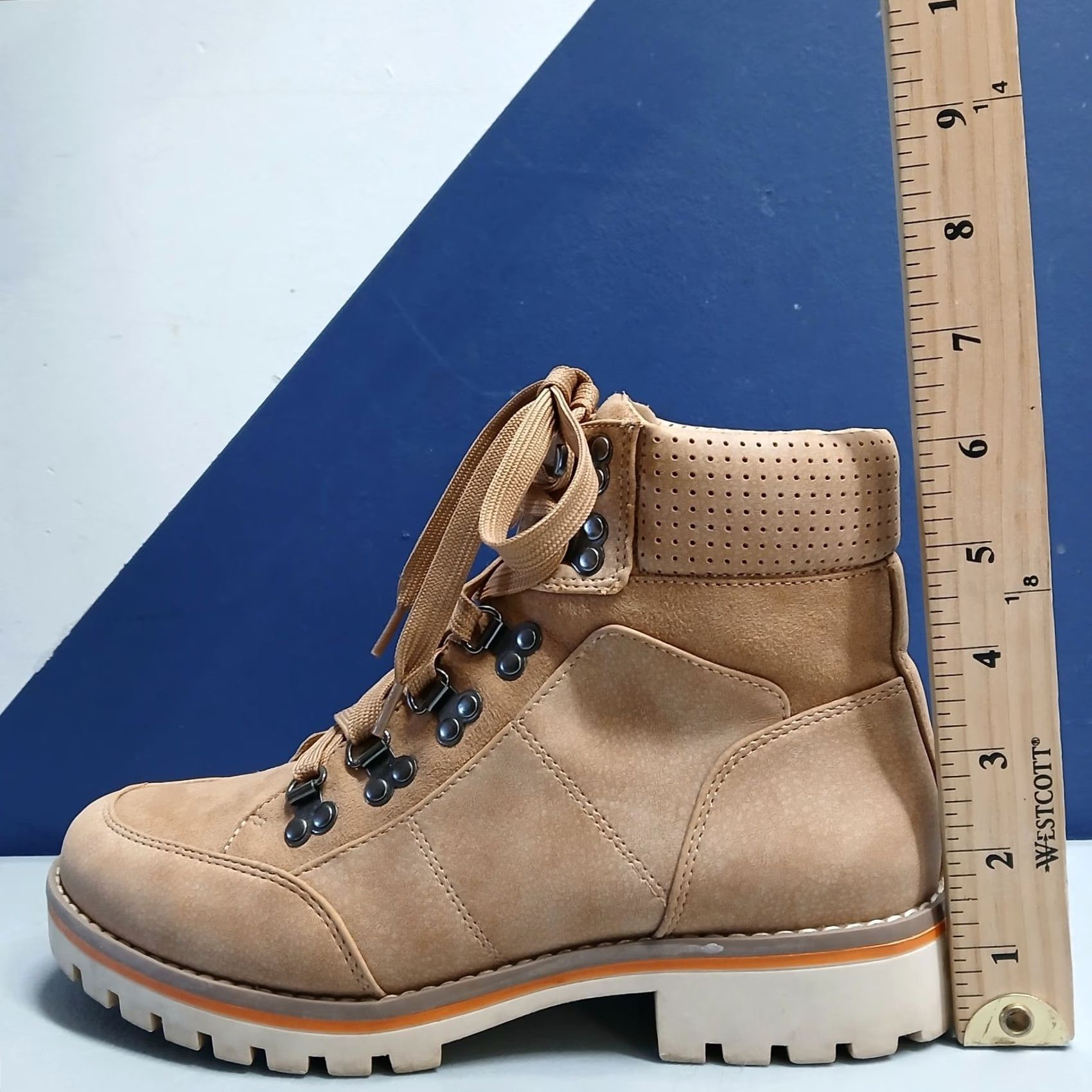 Vintage Crown Vintage Ankle Boots Womens US 7M Brown Hiking Lug Sole Round Toe Lace Up Boots Womens Size 7 Pre-owned Crown Vintage, Black Sticker 8 Size US 7 / IT 37 - 8 Thumbnail