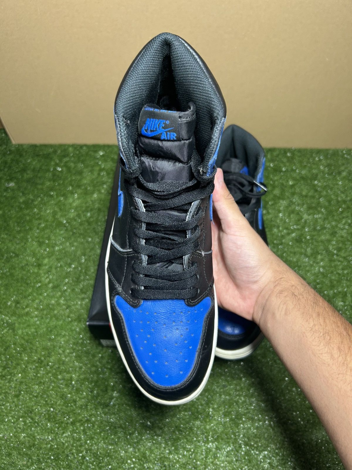 Jordan Brand Jordan 1 Royal 2017 Size US 11.5 / EU 44-45 - 7 Thumbnail
