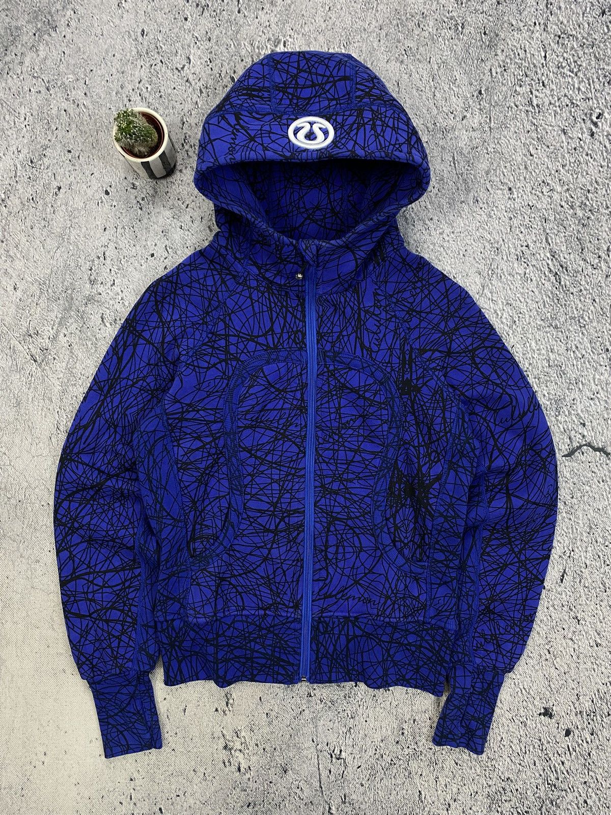 Japanese Brand × Lululemon Lululemon Hoodie ZIP Streetwear USA Size S / US 4 / IT 40 - 1 Thumbnail
