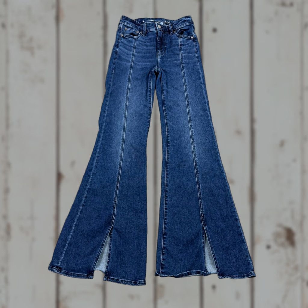American Eagle Outfitters VINTAGE American Eagle Outfitters Jeans Womens 0 Flare Mid Rise Dark Wash Stretch Festival 23x32 Womens Jeans Farbe Blue Size 25" / US 0 / IT 36 - 1 Thumbnail