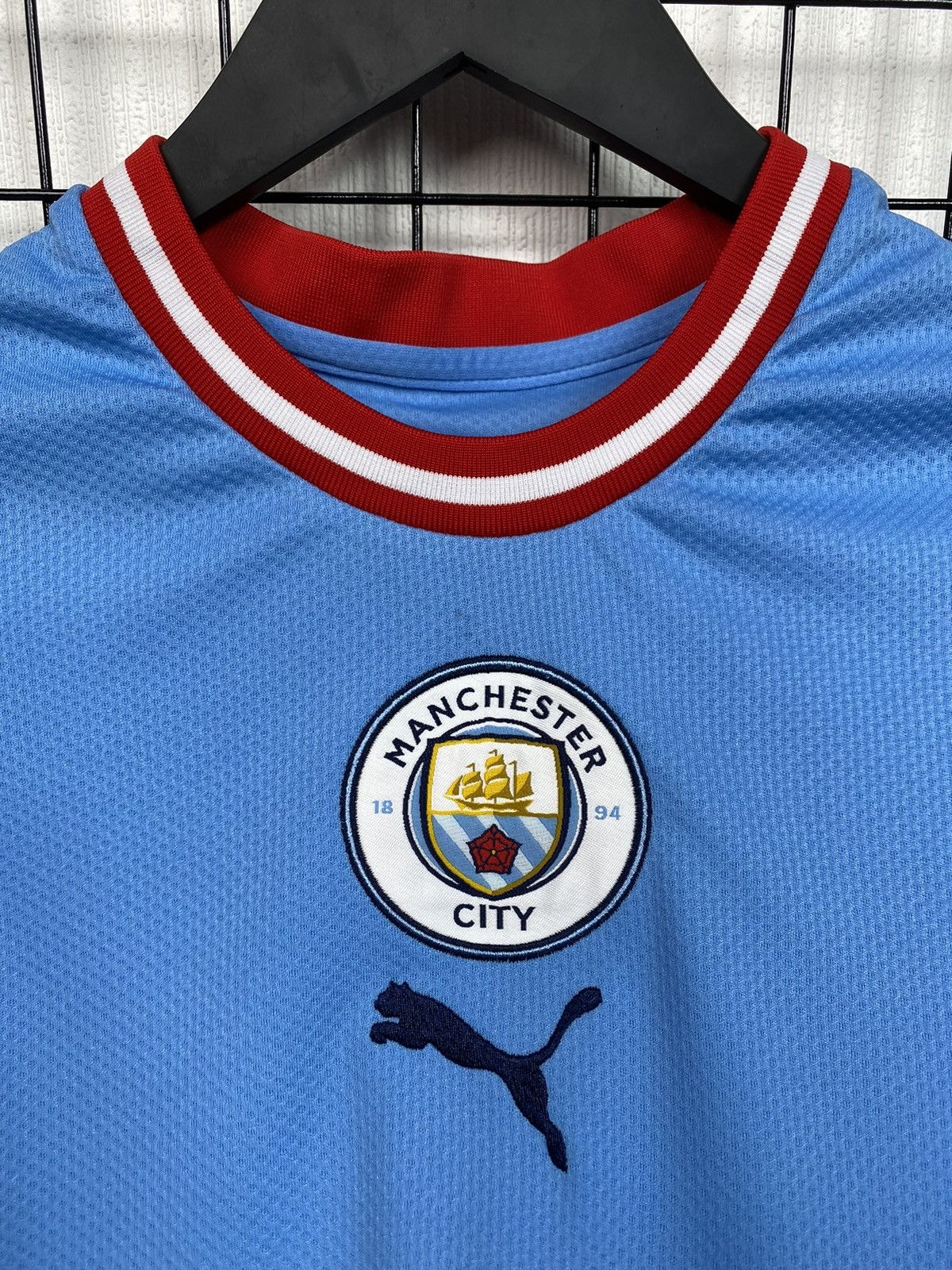 Puma Manchester City soccer jersey 2022 2023 Puma S size football Size US S / EU 44-46 / 1 - 11 Thumbnail