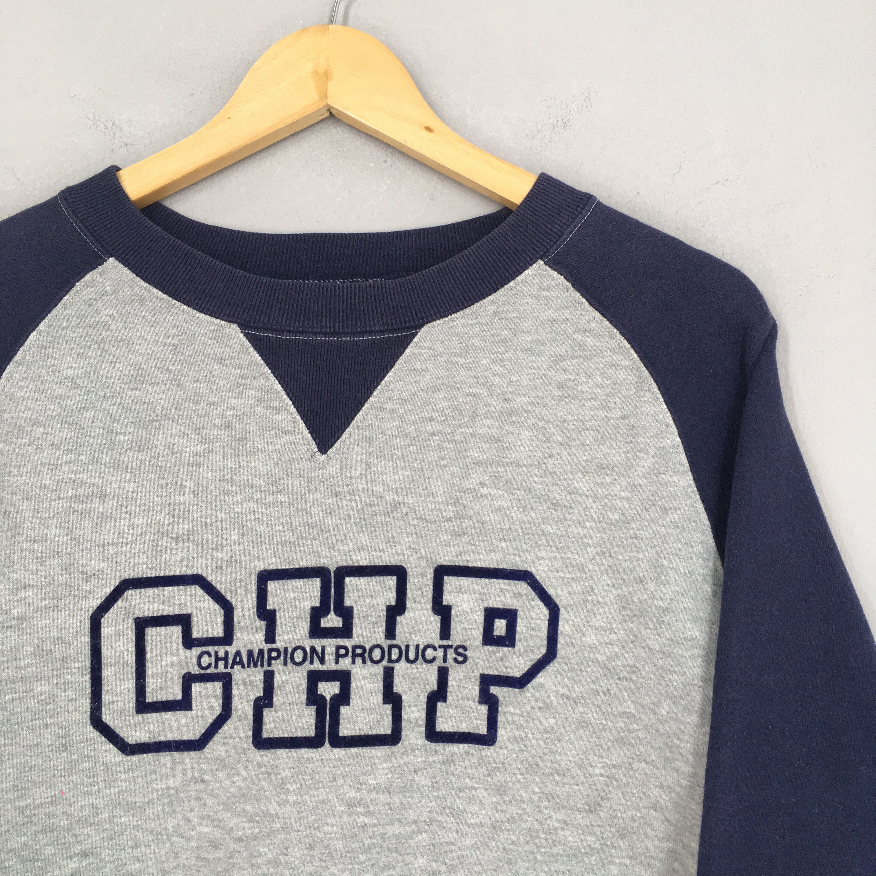 Champion Vintage Champion Products Raglan Sweatshirt Large Size US L / EU 52-54 / 3 - 2 Thumbnail