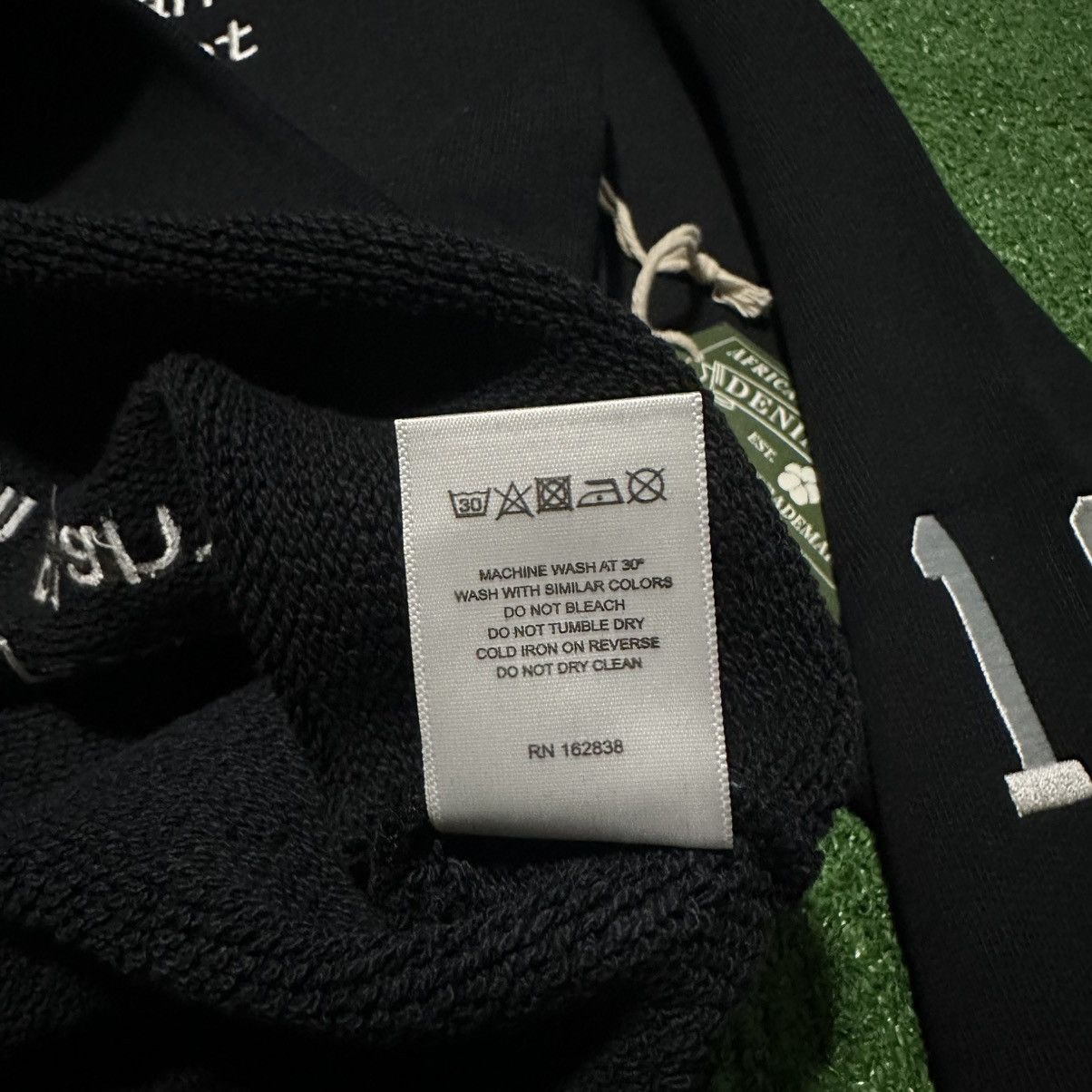 Cactus Plant Flea Market × DENIM TEARS Denim Tears Cactus Tears Hoodie Black Size US XL / EU 56 / 4 - 9 Thumbnail