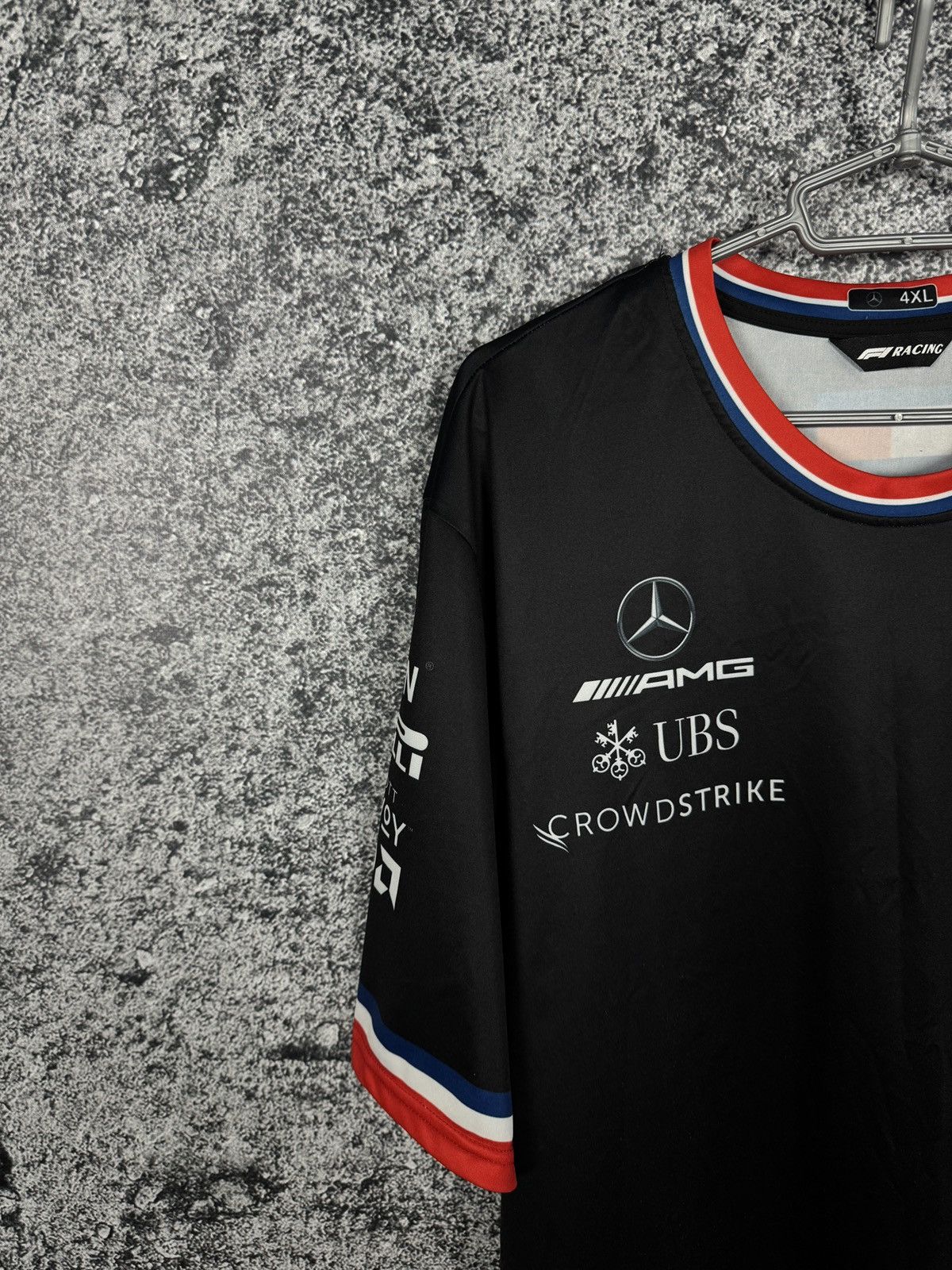 Formula 1 Men’s Formula 1 Petronas Racing T-Shirt Mercedes F1 Size XL Size US XL / EU 56 / 4 - 4 Thumbnail