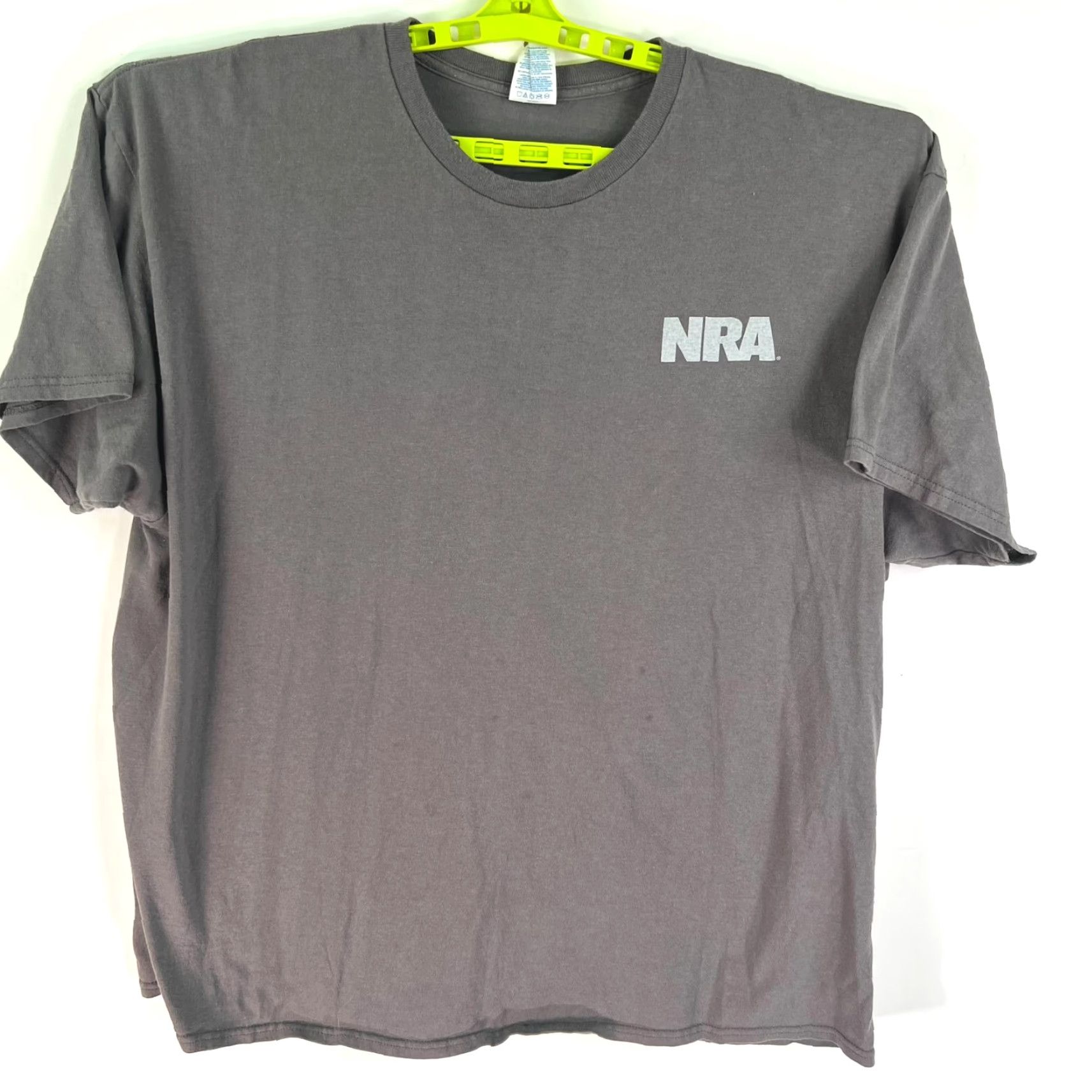 Vintage NRA Issued My Permit Graphic T Shirt Adult XL Gray Logo T-Shirt Men Short Sleeve Cotton 100% USA Seller Mens Size US XL / EU 56 / 4 - 2 Thumbnail