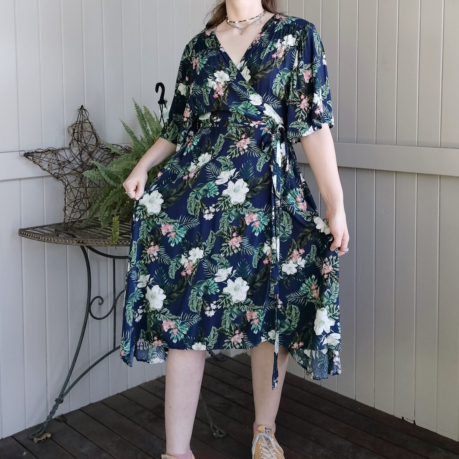Designer Ivory Dress Floral Wrap Midi Bell Sleeve Ruffle Cocktail Size L / US 10 / IT 46 - 6 Thumbnail