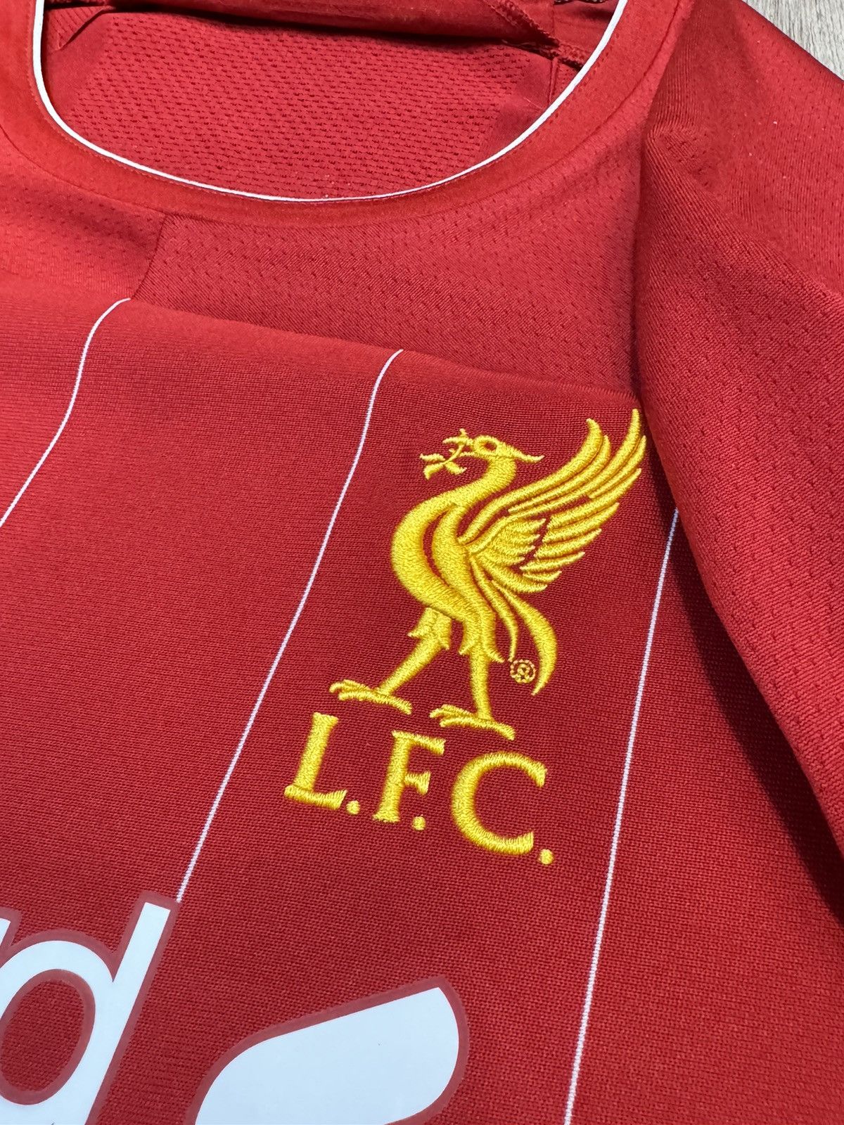 New Balance Liverpool 19/20 home shirt #26 Robertson Size US XL / EU 56 / 4 - 5 Thumbnail