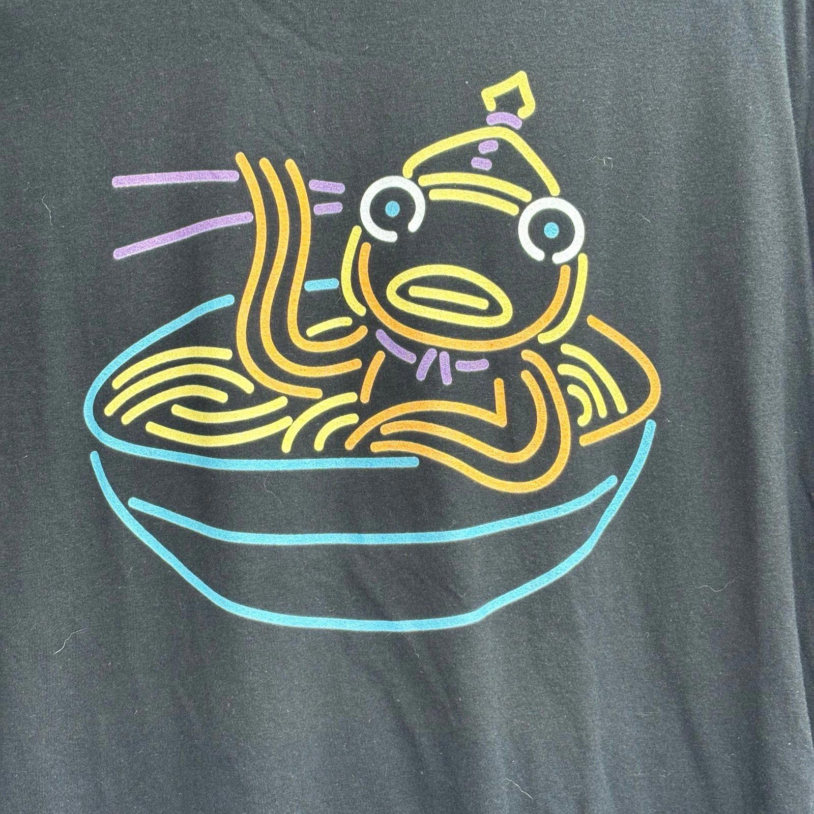 Other Fortnite T-Shirt with Noodle Bowl Design Men’s Medium Size US M / EU 48-50 / 2 - 3 Thumbnail