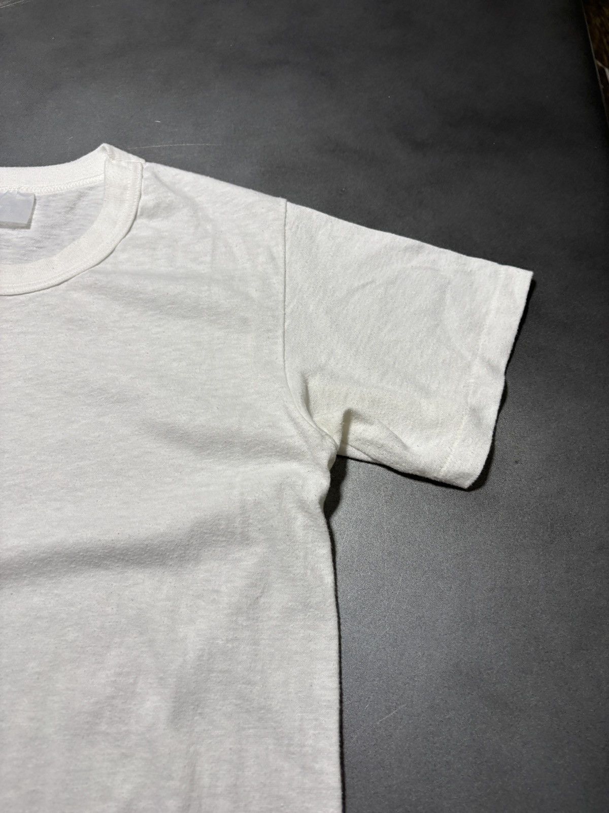 Vintage Vintage Mr. Briefs White T-Shirt 1980s Blanks Tee Canada 70s Size US S / EU 44-46 / 1 - 6 Thumbnail