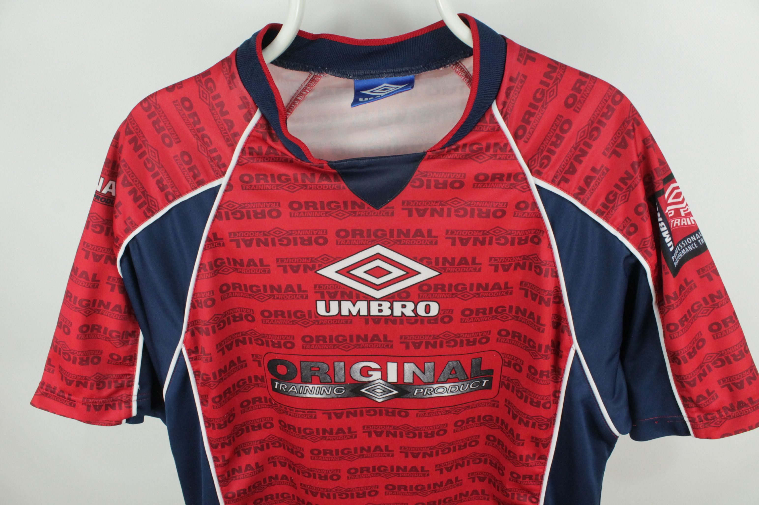 Umbro Vintage Umbro Pro Training Red Monogram T-Shirt Size US M / EU 48-50 / 2 - 2 Thumbnail