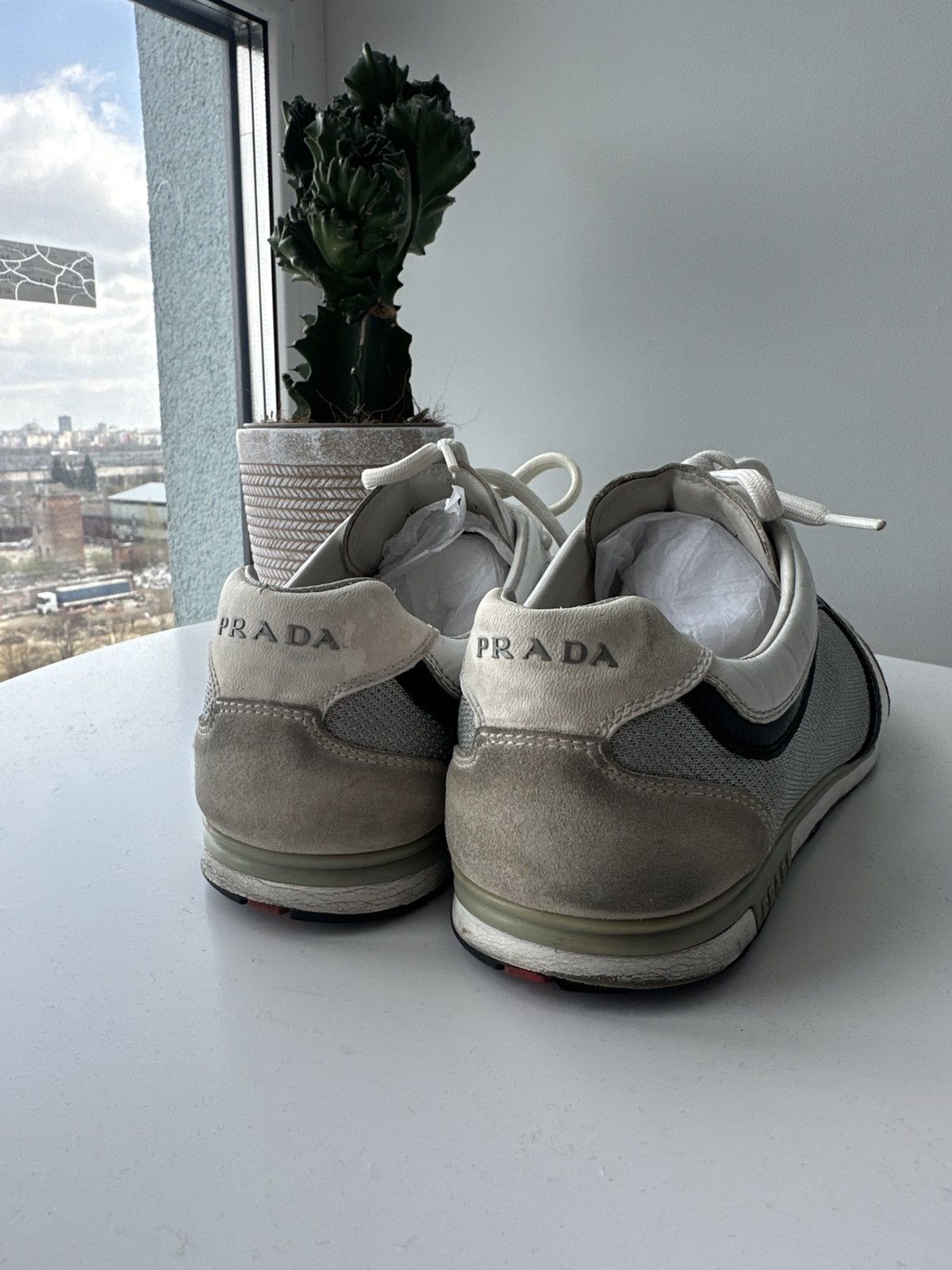 Prada Prada Leather Sneakers Shoes Tab Logo Luxury Y2K Size US 9 / EU 42 - 8 Thumbnail