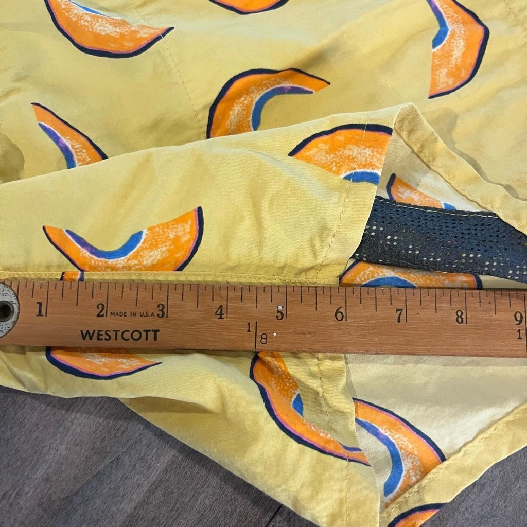 Patagonia Patagonia Baggie Yellow Pattern Athletic Shorts Men L Bin L- Size US 36 / EU 52 - 3 Thumbnail
