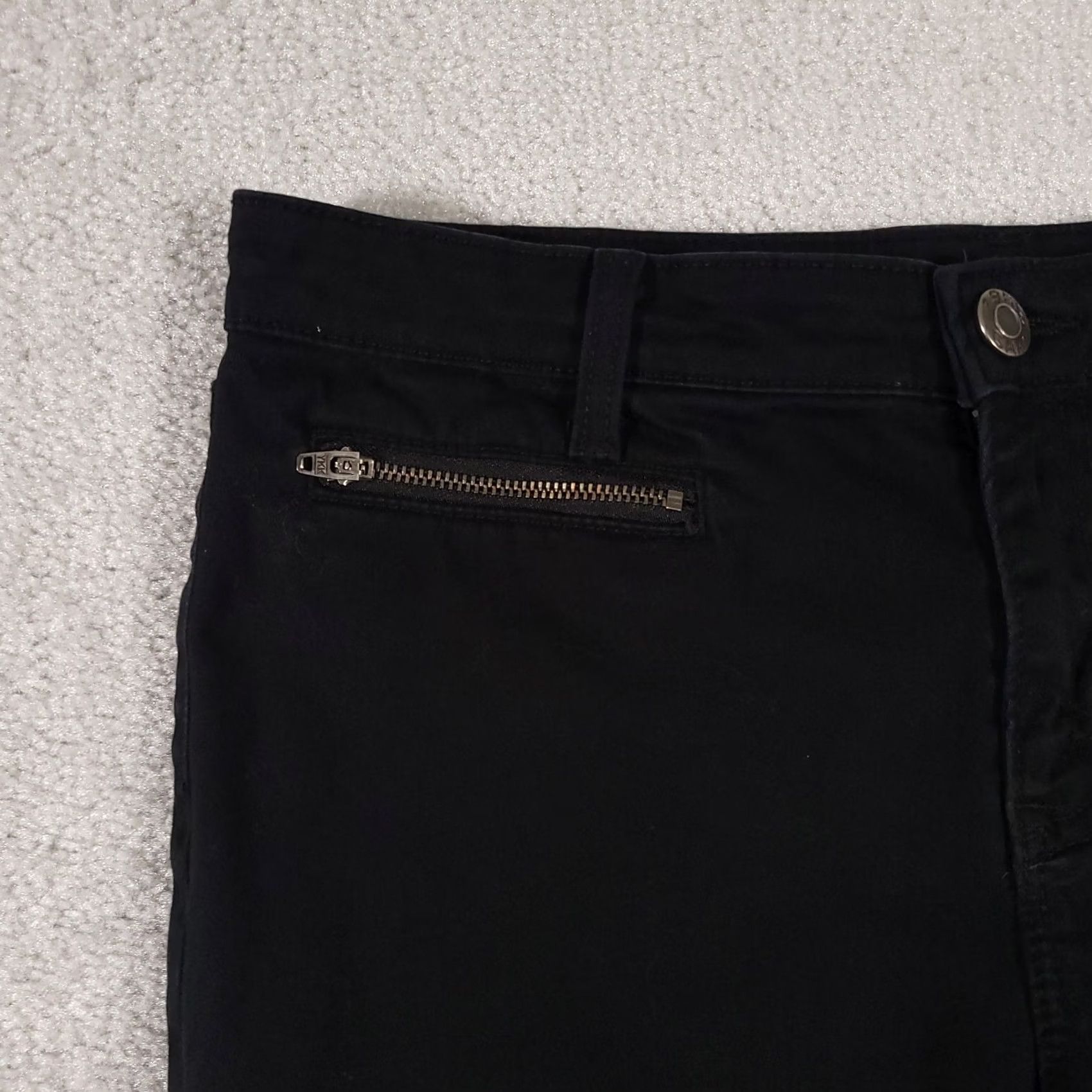 Gap Gap Jeans Women’s 10 30 Regular Black Zip Pockets Stretch Super Skinny Ankle Style Cropped Denim Mockup? Size 24" / US 00 / IT 34 - 4 Thumbnail