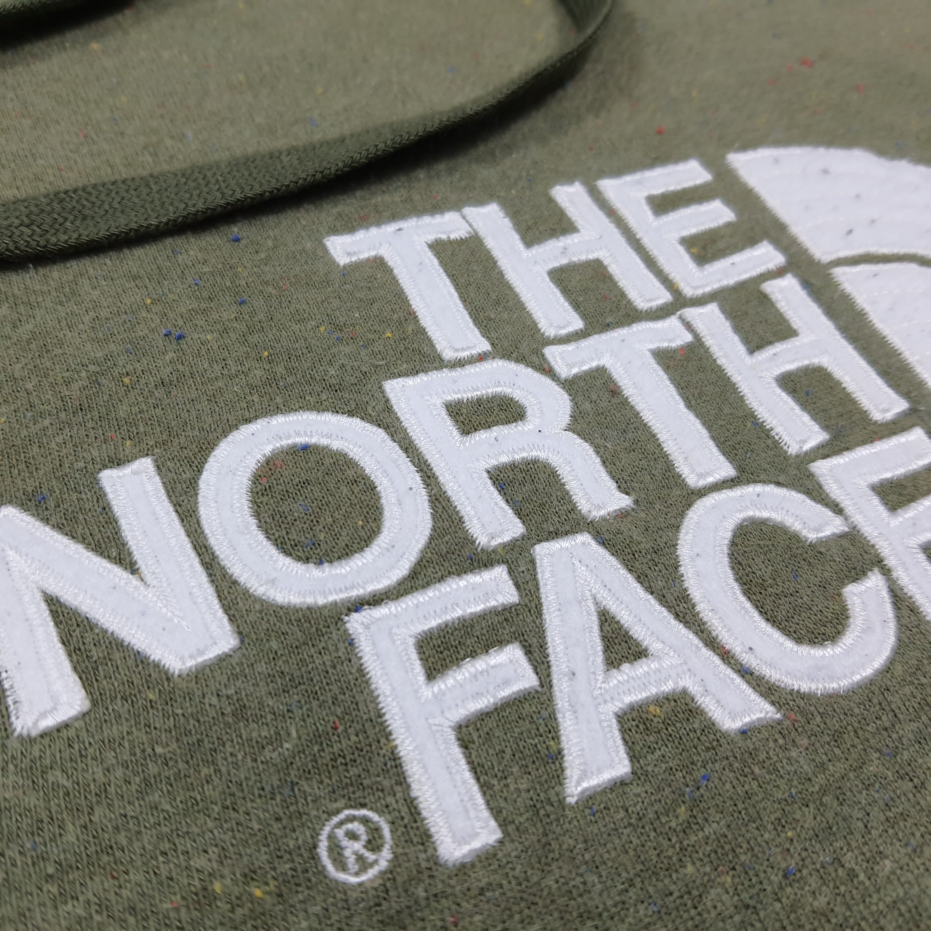 The North Face Vintage The North Face Hoodie Speckled Olice Green C288N23 Size US L / EU 52-54 / 3 - 3 Thumbnail