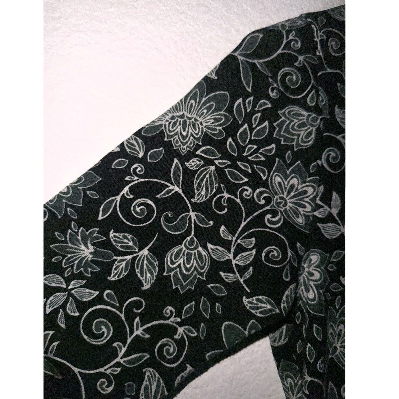 Other × Vintage Women’s Floral Patterned By LuLaRoe Fairy Goth Grey Dress Size S / US 4 / IT 40 - 4 Thumbnail