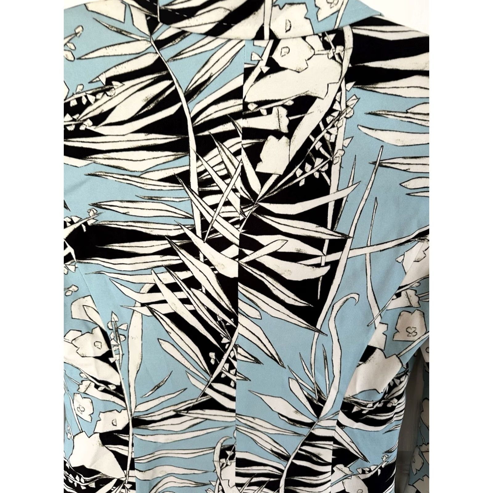 Escada VINTAGE ESCADA Blazer Womens 36 Blue Black White Abstract Floral Print Notch Lapel Lined Midi Sleeve Long Classic Tailored Dry Clean Only RARE Size XS / US 0-2 / IT 36-38 - 7 Thumbnail