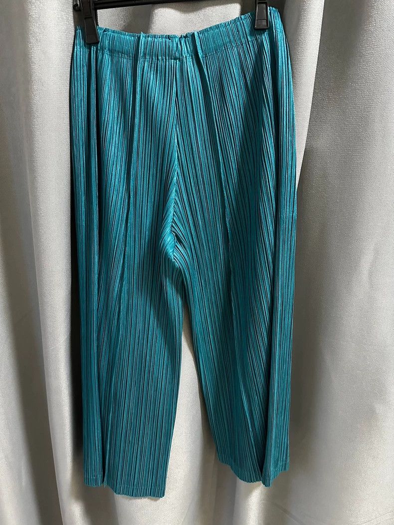 Issey Miyake Issey Miyake Green wide-leg pants Size 26" / US 2 / IT 38 - 3 Thumbnail