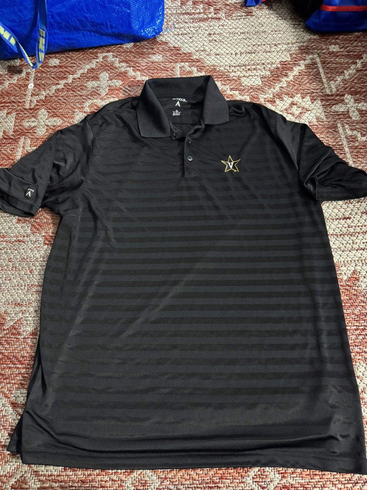 NCAA Vanderbilt Polo Shirt XL Black Grey Vandy Boys Size US XL / EU 56 / 4 - 4 Thumbnail