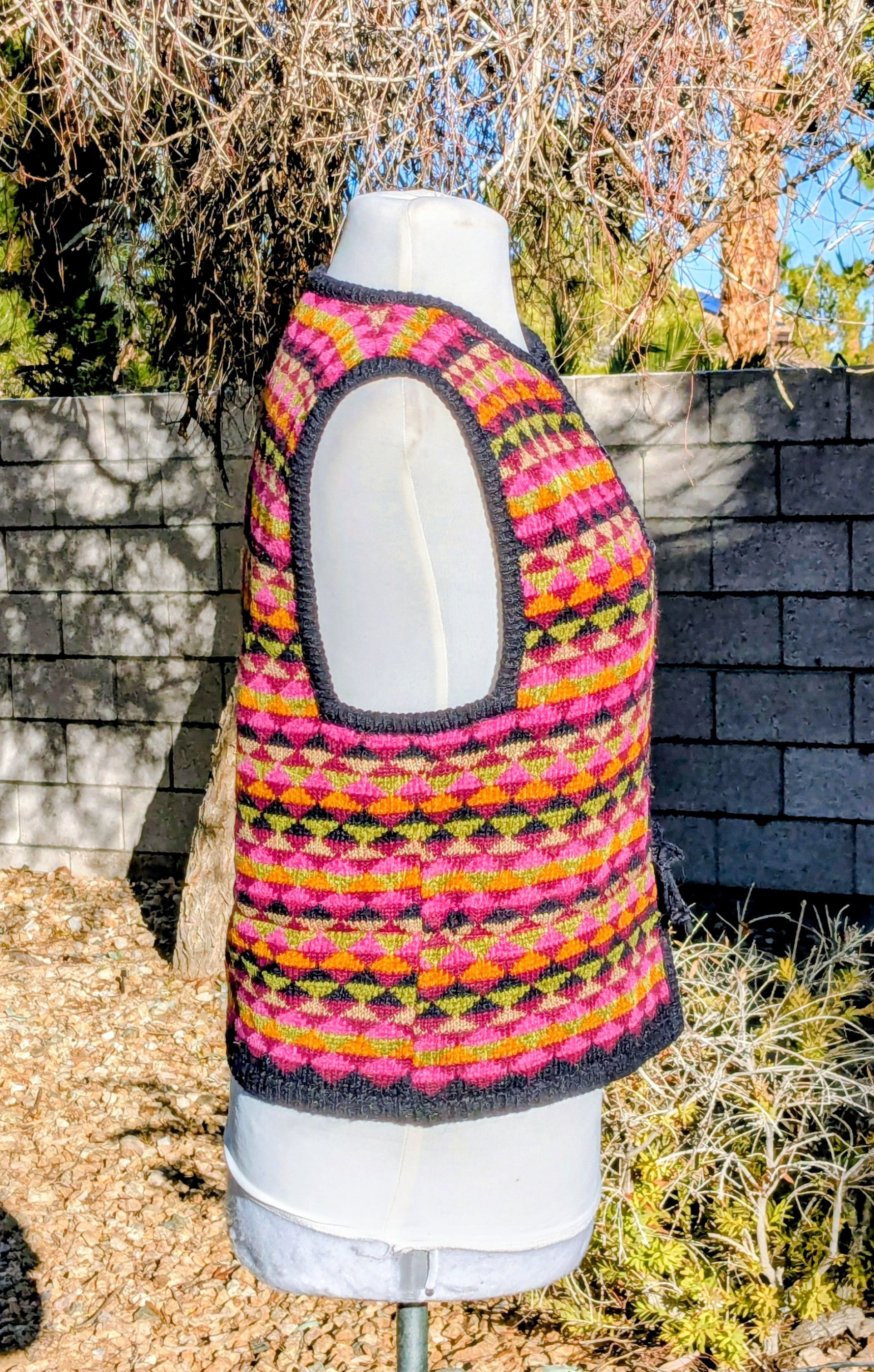 Other Vintage Lilac Fair Isle Petite Wool Button Knit Sweater Vest Size S / US 4 / IT 40 - 2 Thumbnail