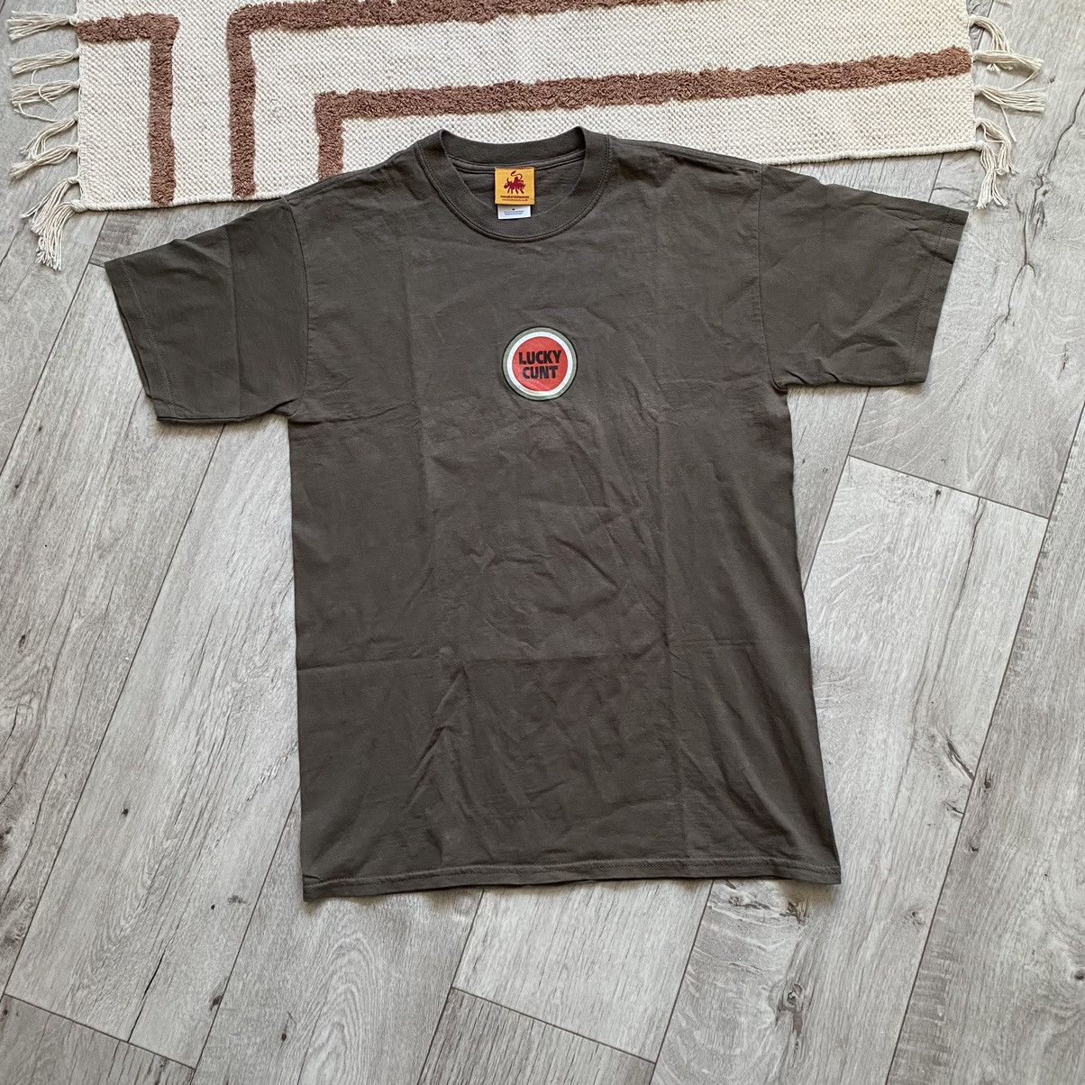 Santa Cruz Skateboards × Vintage VINTAGE MEETANDCHEESE LUCKY CUNT HUMOR PRINT T SHIRT Size US M / EU 48-50 / 2 - 1 Thumbnail