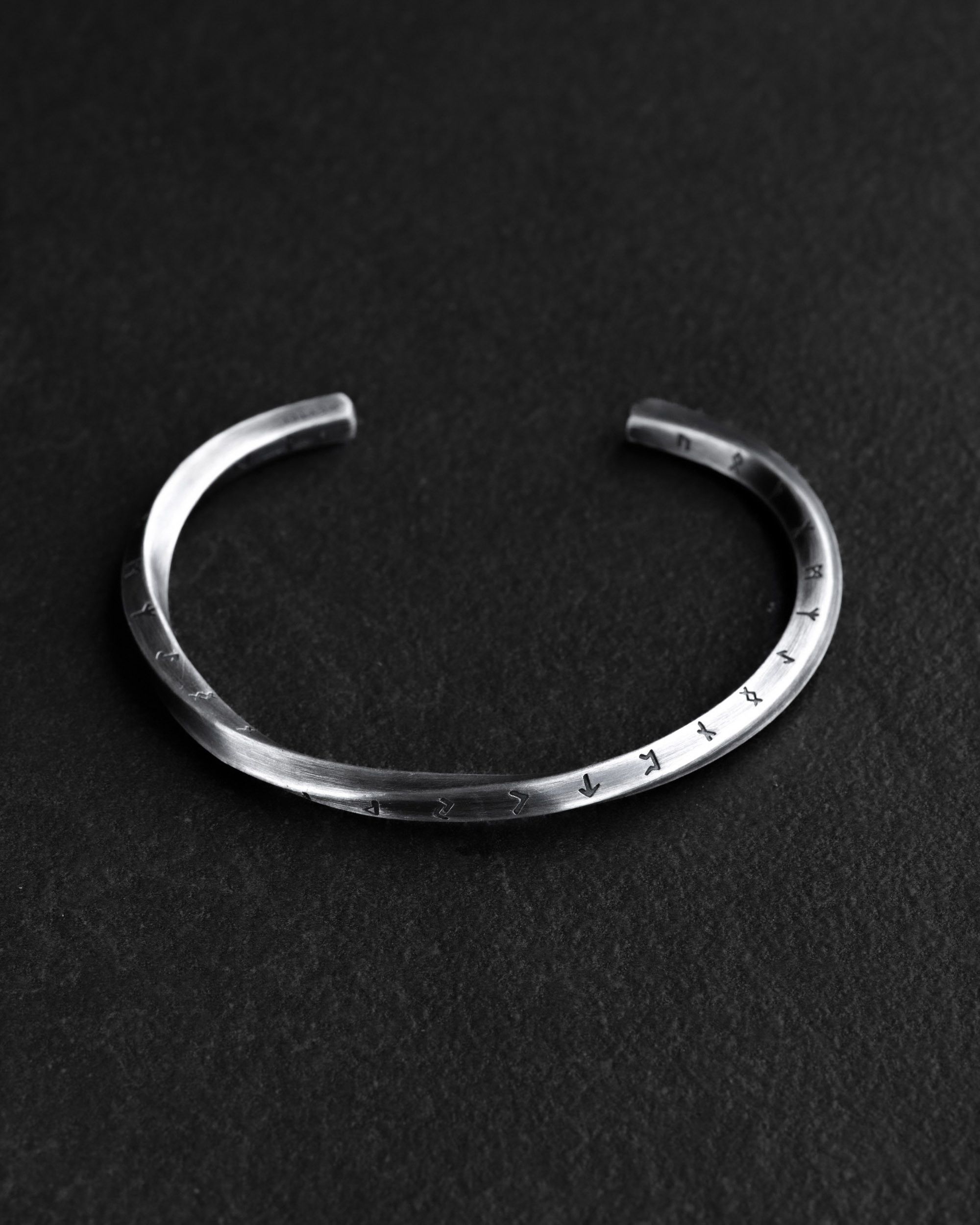 Jewelry × Other Silver bracelet RUNES Size ONE SIZE - 6 Thumbnail