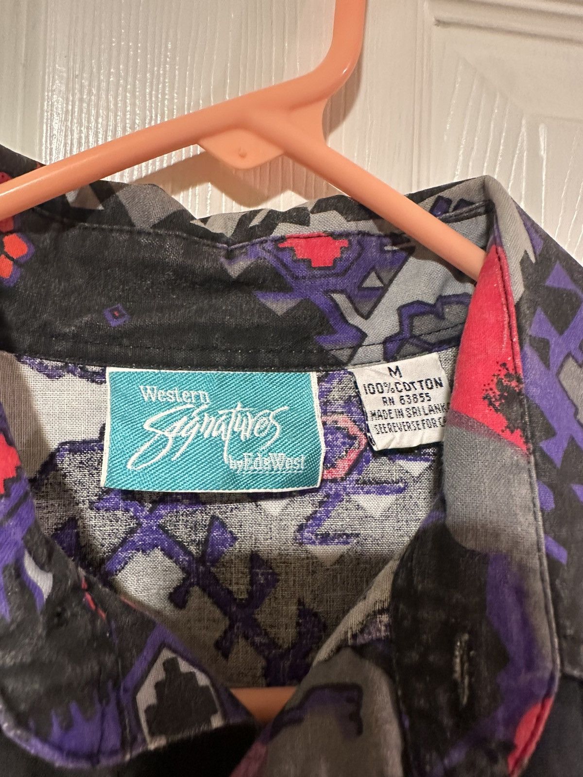 Other Western signatures. Size M Size US M / EU 48-50 / 2 - 3 Thumbnail