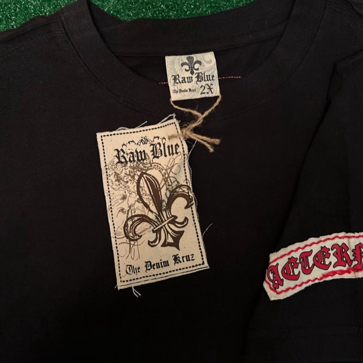 Vintage VINTAGE Raw Blue Cross Wings Big Logo Grunge Punk VTG Shirt Mens 2XL NWT Short Sleeve T-Shirt Regular Size US XXL / EU 58 / 5 - 3 Thumbnail