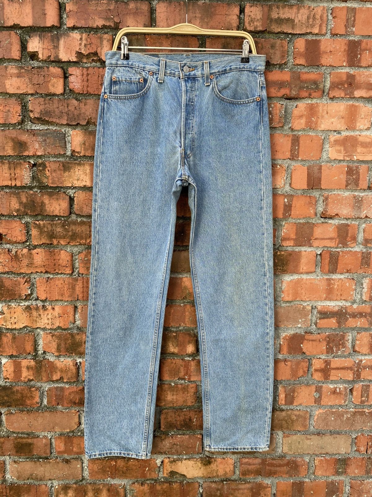 Levi's × Levi's Vintage Clothing × Vintage W33x33 vintage levi's 501 made in USA faded 90s Size US 33 - 1 Thumbnail