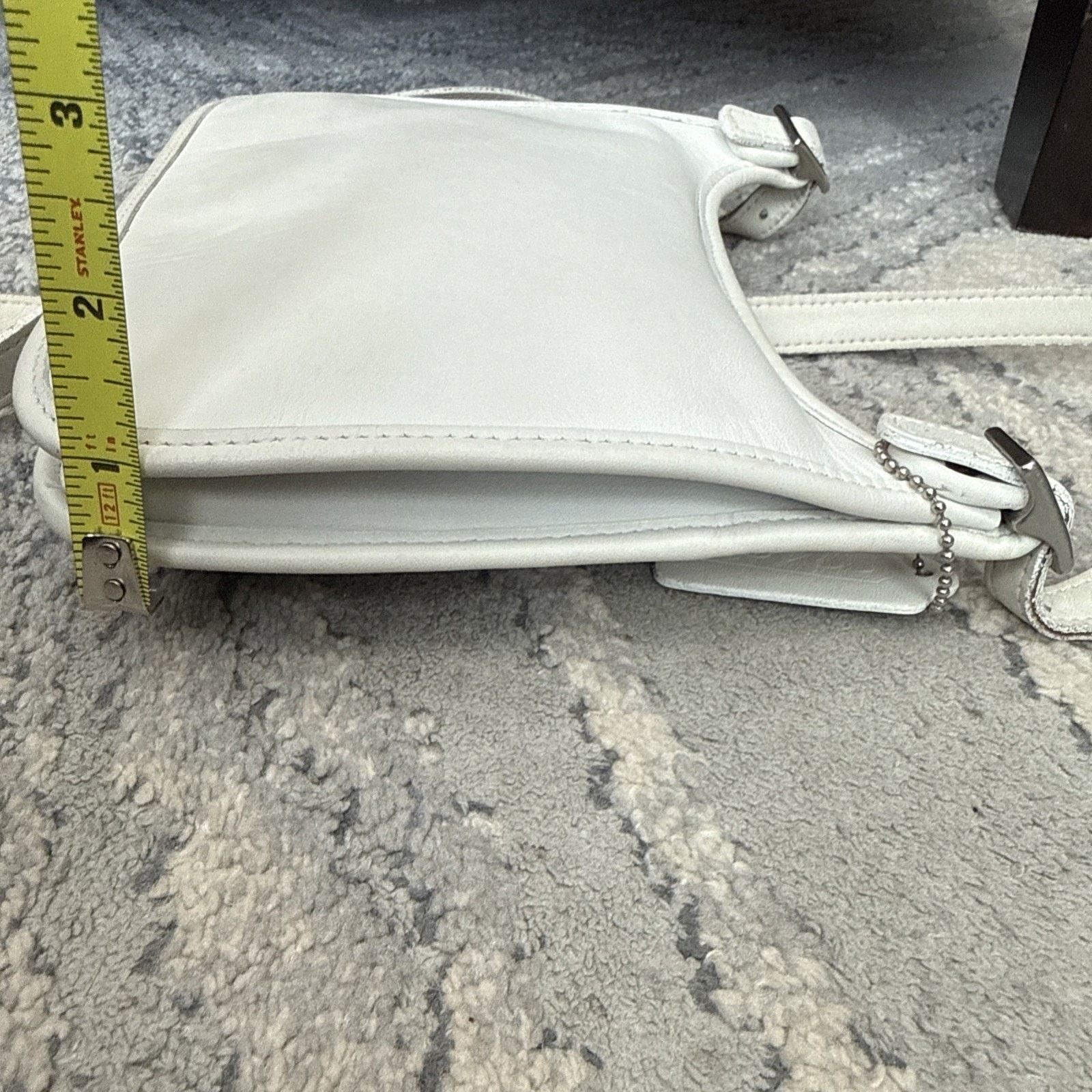 Coach COACH 9142 Vintage Leather Hippie Bag White With Hangtag Size ONE SIZE - 3 Thumbnail